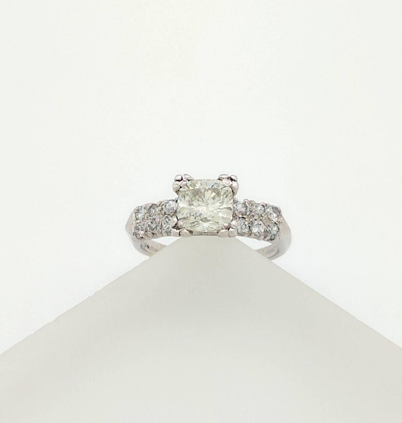 Platinum 1.51 Carat Cushion Cut Diamond Vintage Engagement Ring SI1/I In Excellent Condition In Gainesville, FL