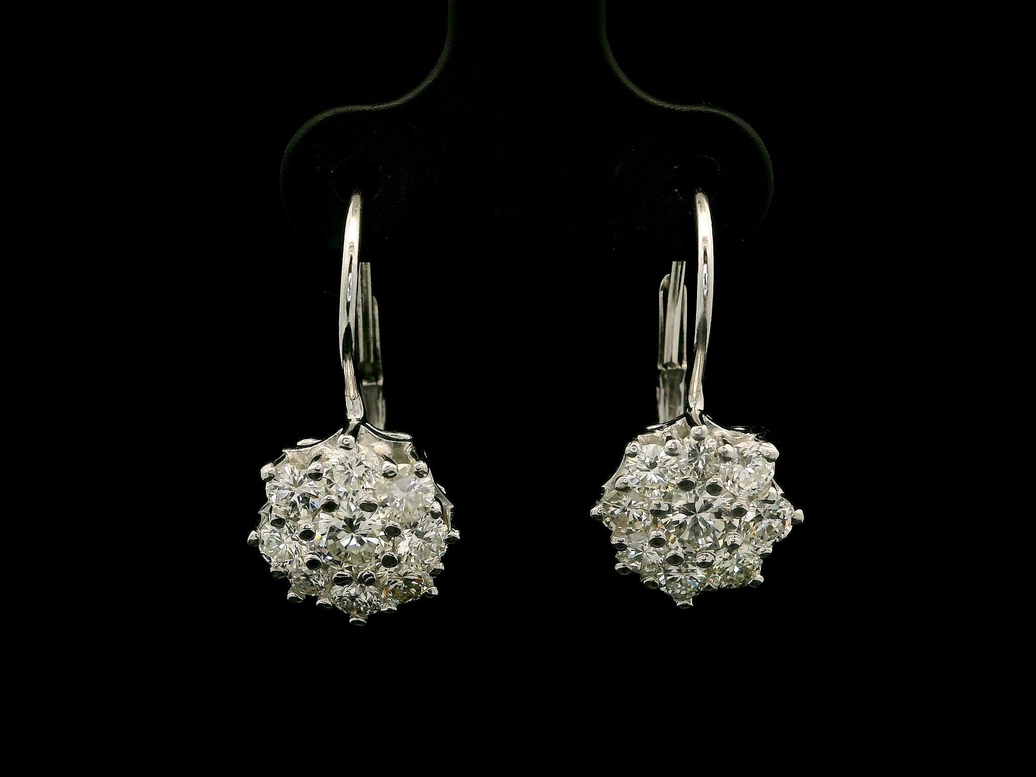 Platin 1,52ctw Fiery Diamond Cluster Tropfen Ohrring w / Weißgold Hebel Backings im Angebot 4