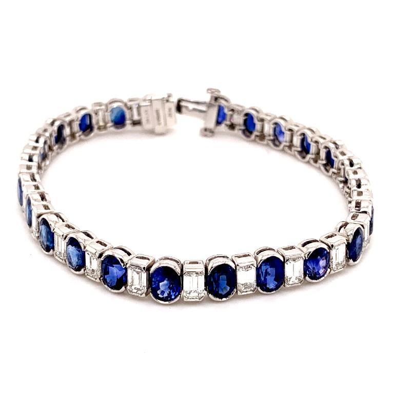 Oval Cut Platinum 15.60 Carat Sapphire and Diamond Bracelet