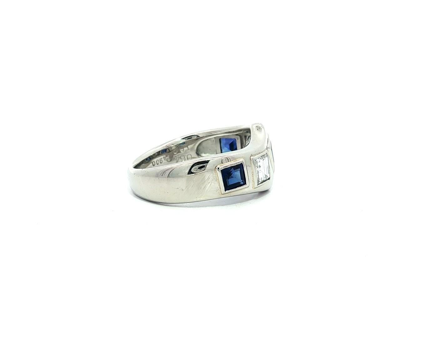 Anello in platino con castone quadrato da 1,66 carati con zaffiro e diamante a fascia ondulata in vendita 2