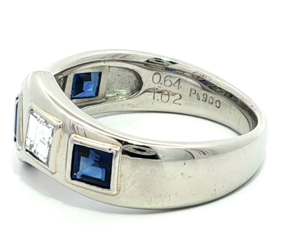 Anello in platino con castone quadrato da 1,66 carati con zaffiro e diamante a fascia ondulata in vendita 3