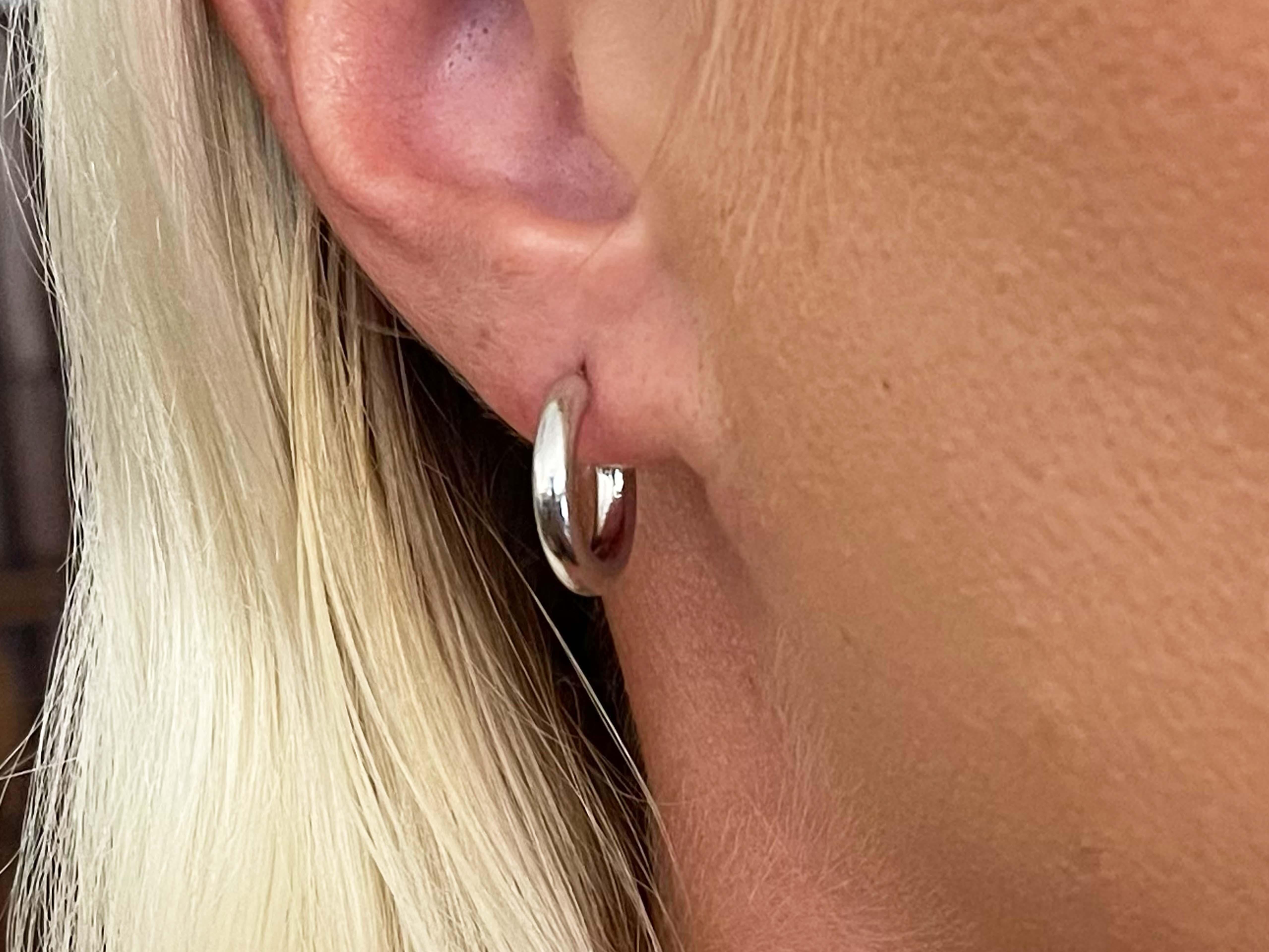 platinum hoop earrings medium
