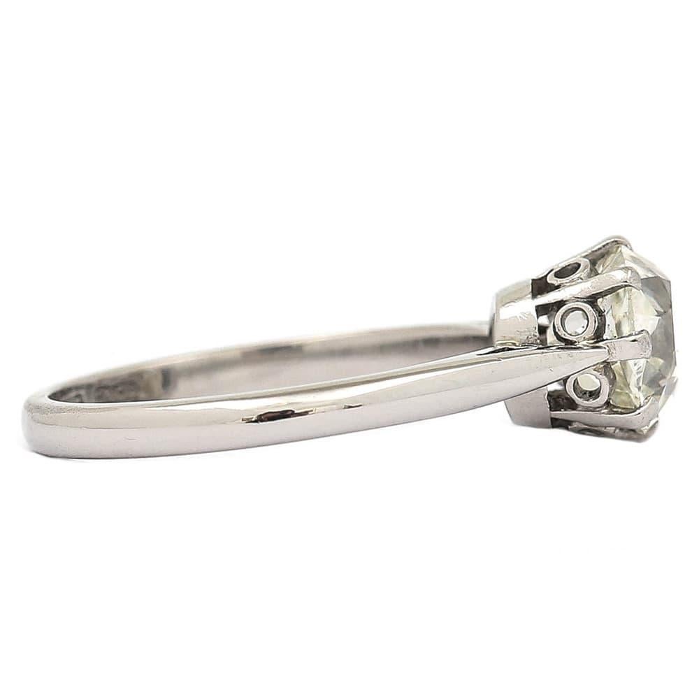Art Deco Platinum 1.70 Carat Solitaire Old European Diamond Engagement Ring, circa 1930