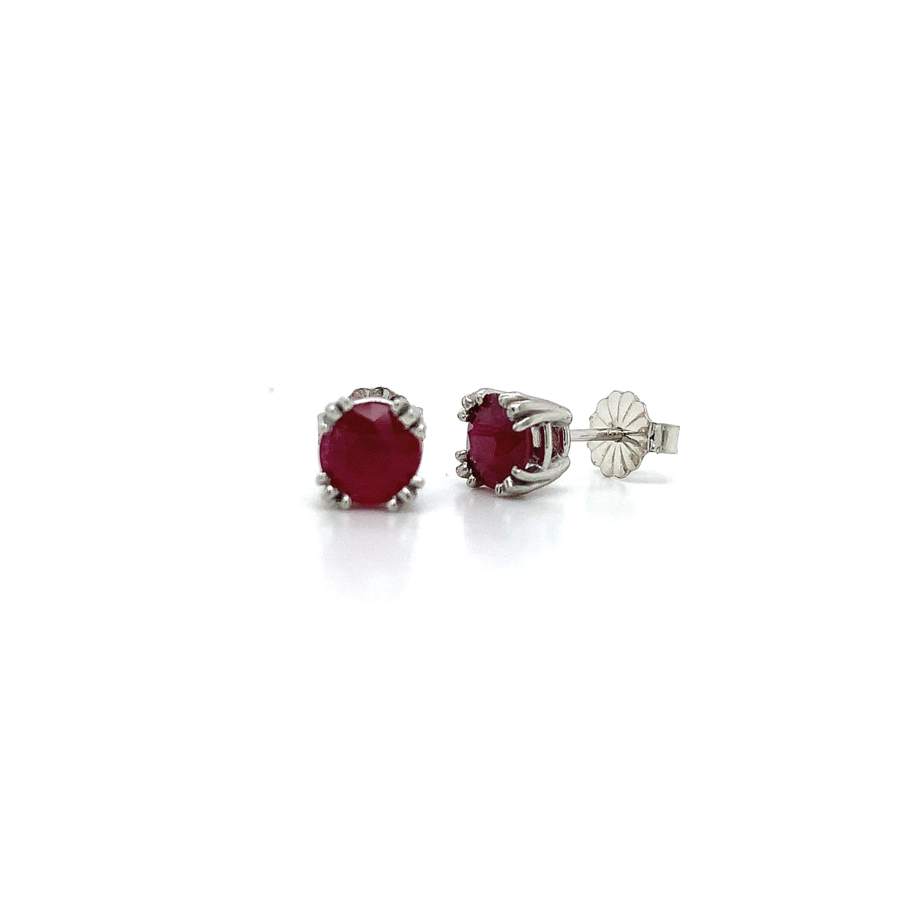 Round Cut Platinum 1.72 carat Ruby Stud Earrings For Sale