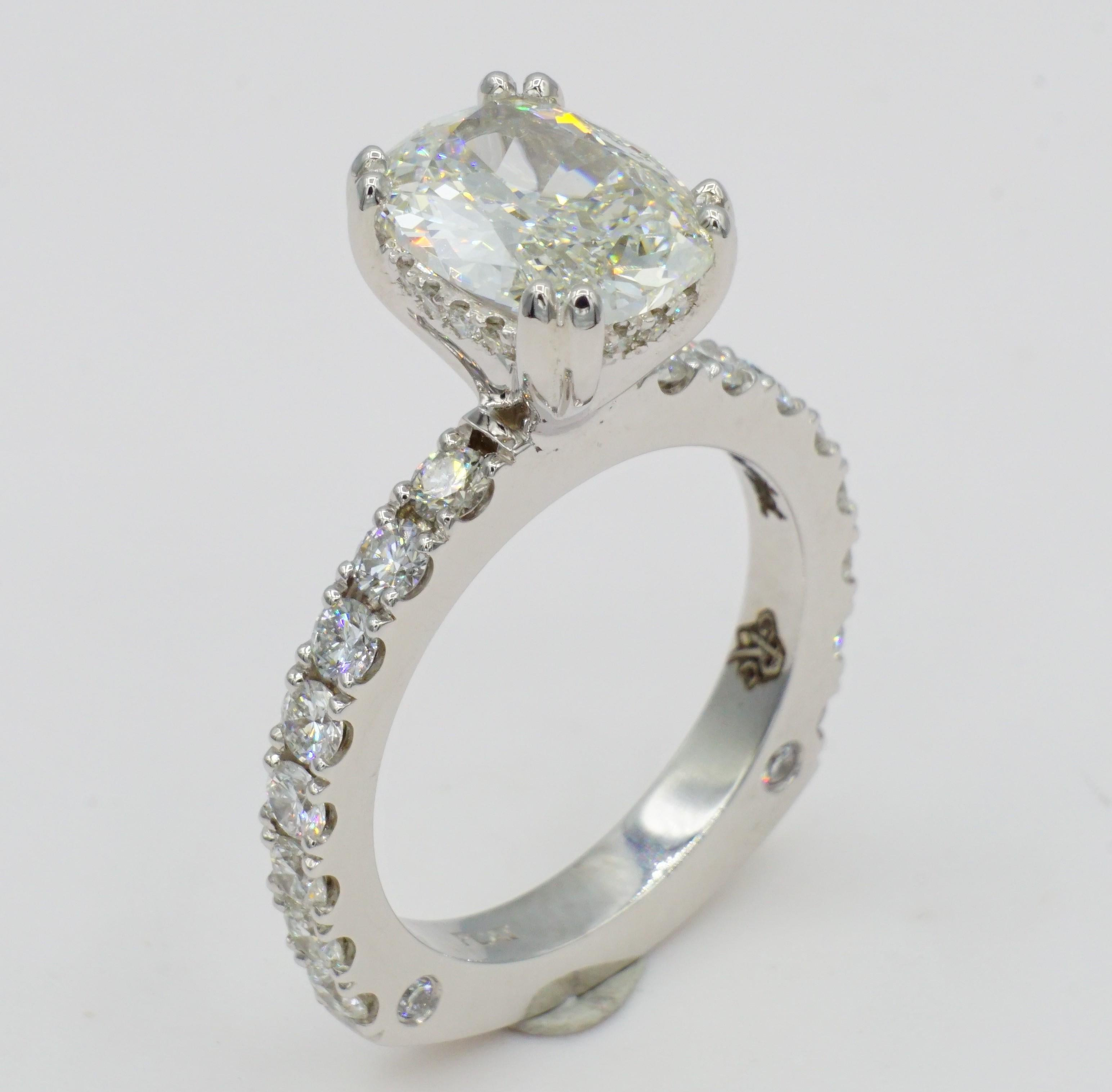 Modern Platinum 1.75ct Cushion Natural Diamond Engagement Ring, GIA-Certified, New For Sale