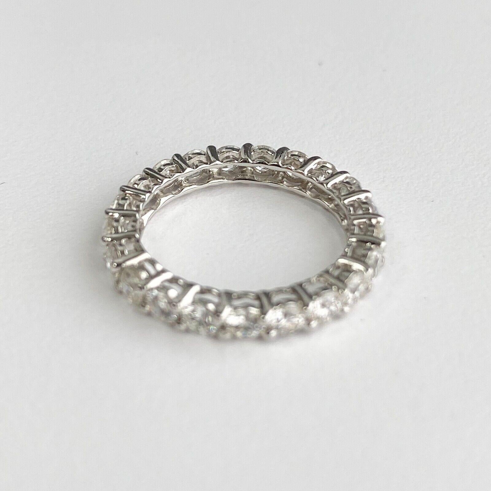 Platinum 1.76 Carats Diamond Eternity Ring Set with Shared Prongs In New Condition In Los Angeles, CA