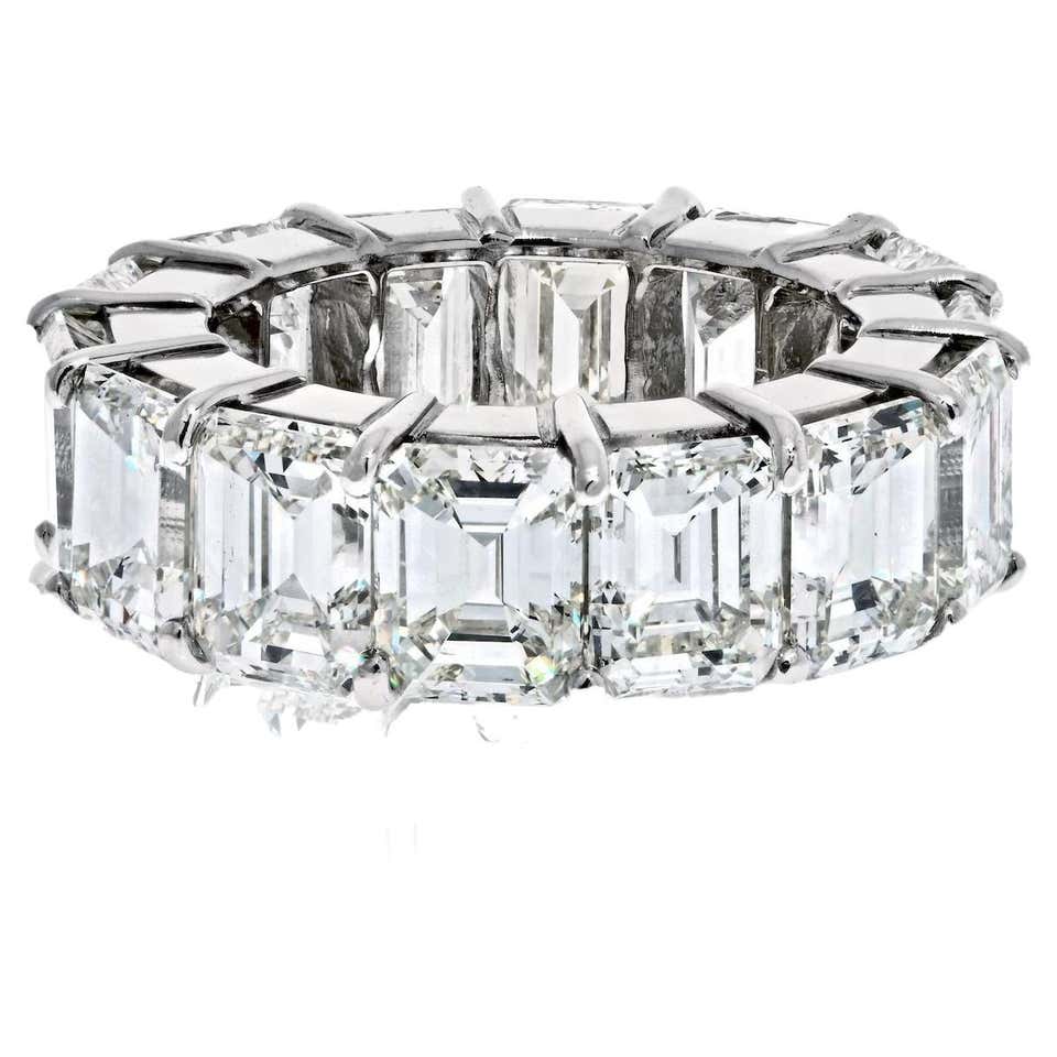 Harry Winston Radiant Diamond platinum Eternity Band For Sale at