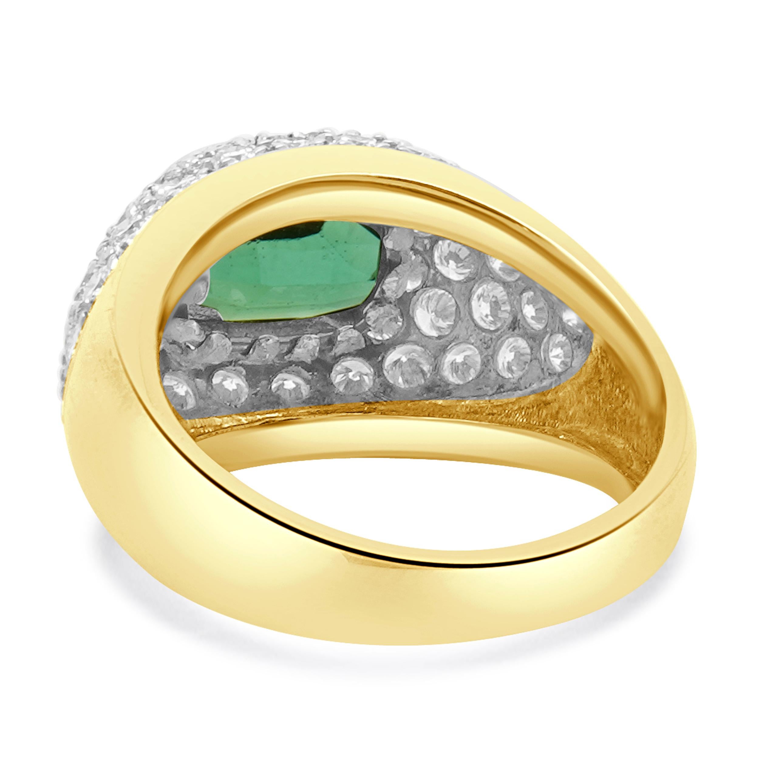 Anello in platino e oro giallo 18 carati con tormalina verde e diamanti In condizioni ottime in vendita a Scottsdale, AZ