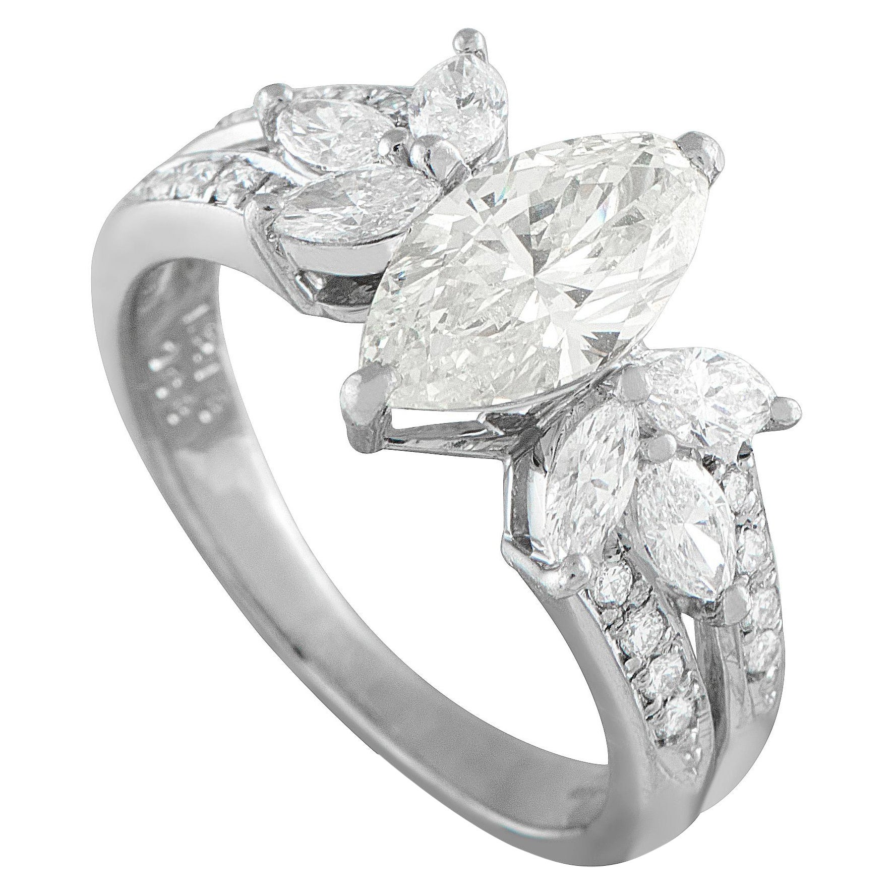 Platinum 1.89ct Diamond Ring MF15-101625