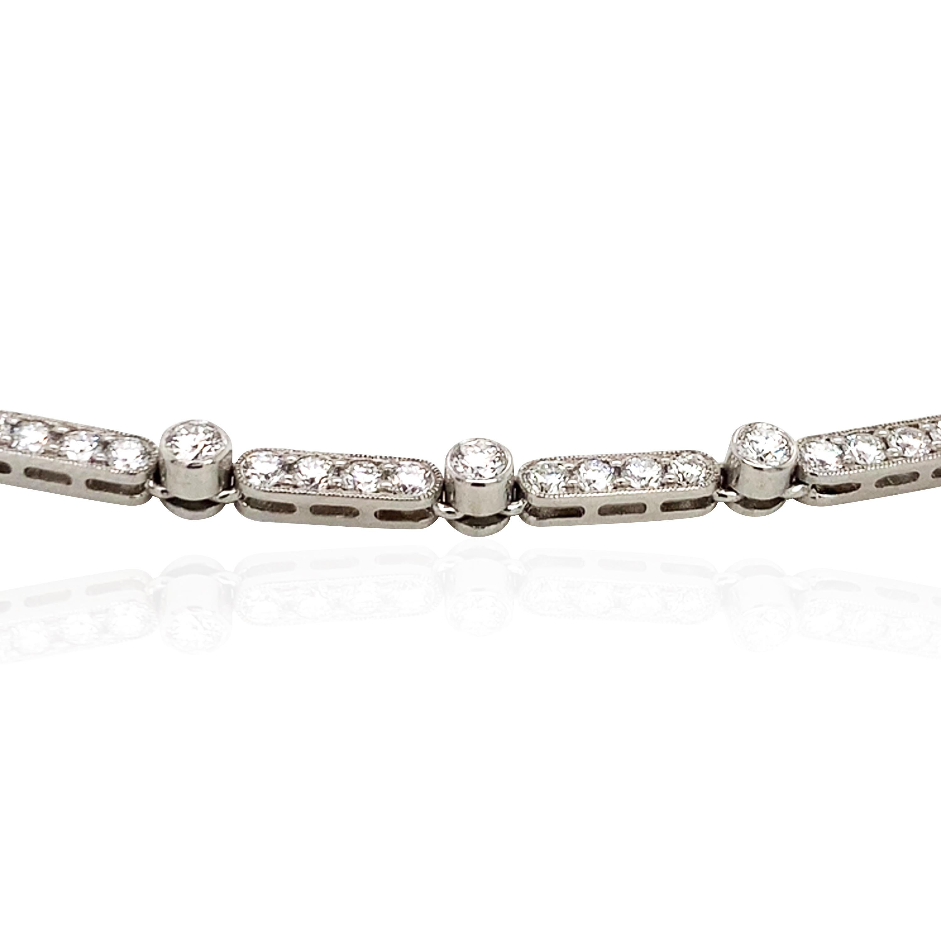 This exquisite necklace is meticulously crafted from PT and 18K gold, set with a total of approximately 4.11ct of brilliant diamonds, each sparkling with brilliance, showcasing unmatched luxury and refinement. The design is simple yet elegant, with