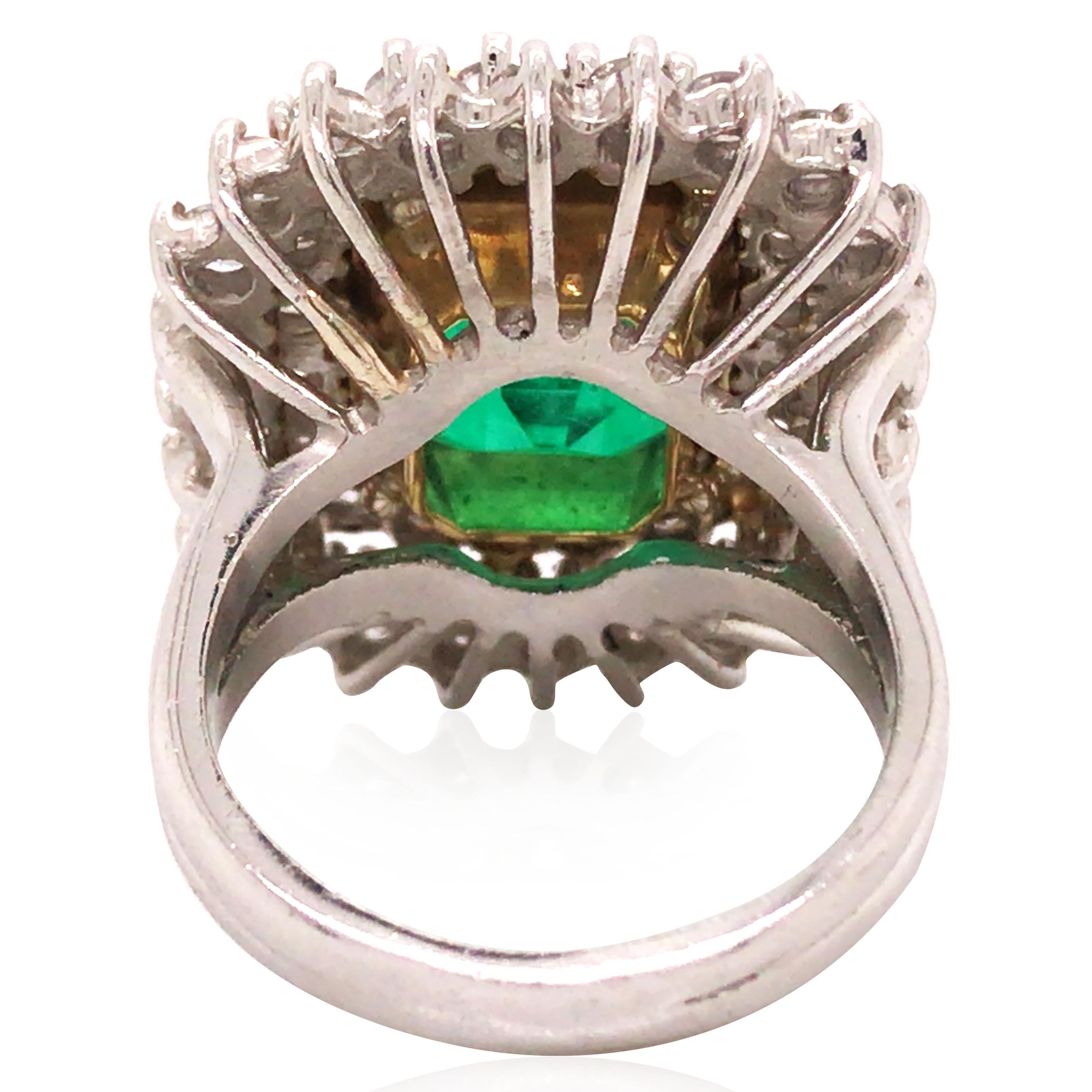 Platinum 18K Gold Emerald Diamond Ring, GIA In Good Condition For Sale In New York, NY