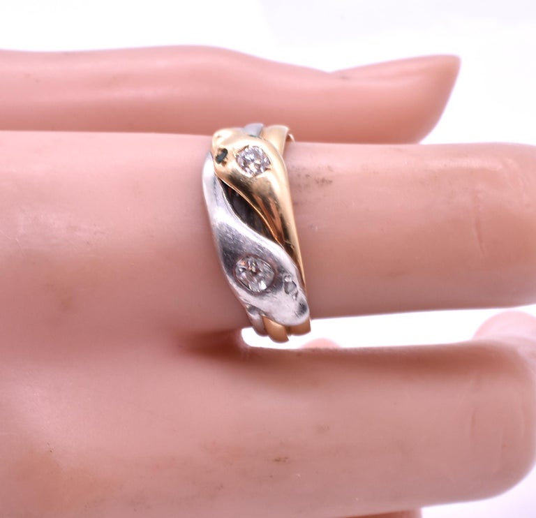 Platinum 18 Karat Snake Ring with Emerald Eyes and Diamond Studded Head