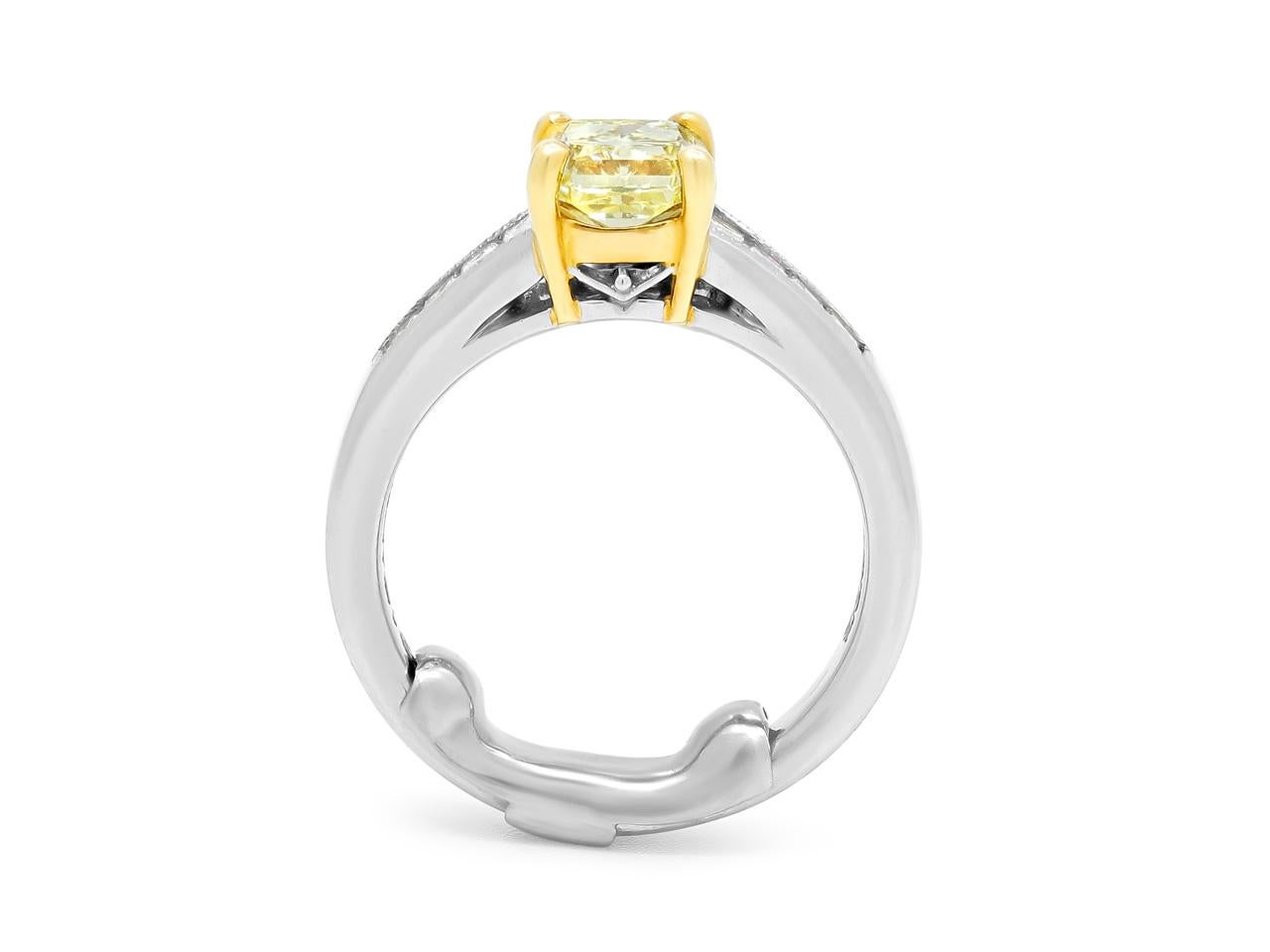 Platinum & 18K Yellow Gold 1.68ct Fancy Intense Yellow Radiant Cut Diamond Ring In Good Condition For Sale In Beverly Hills, CA