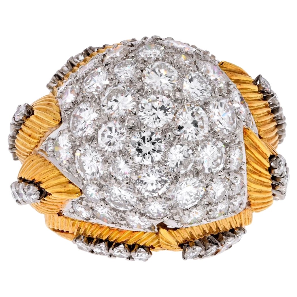 Anillo de platino y oro amarillo de 18 quilates con cúpula de diamantes en racimo de los años 50 de 8,50cts en venta