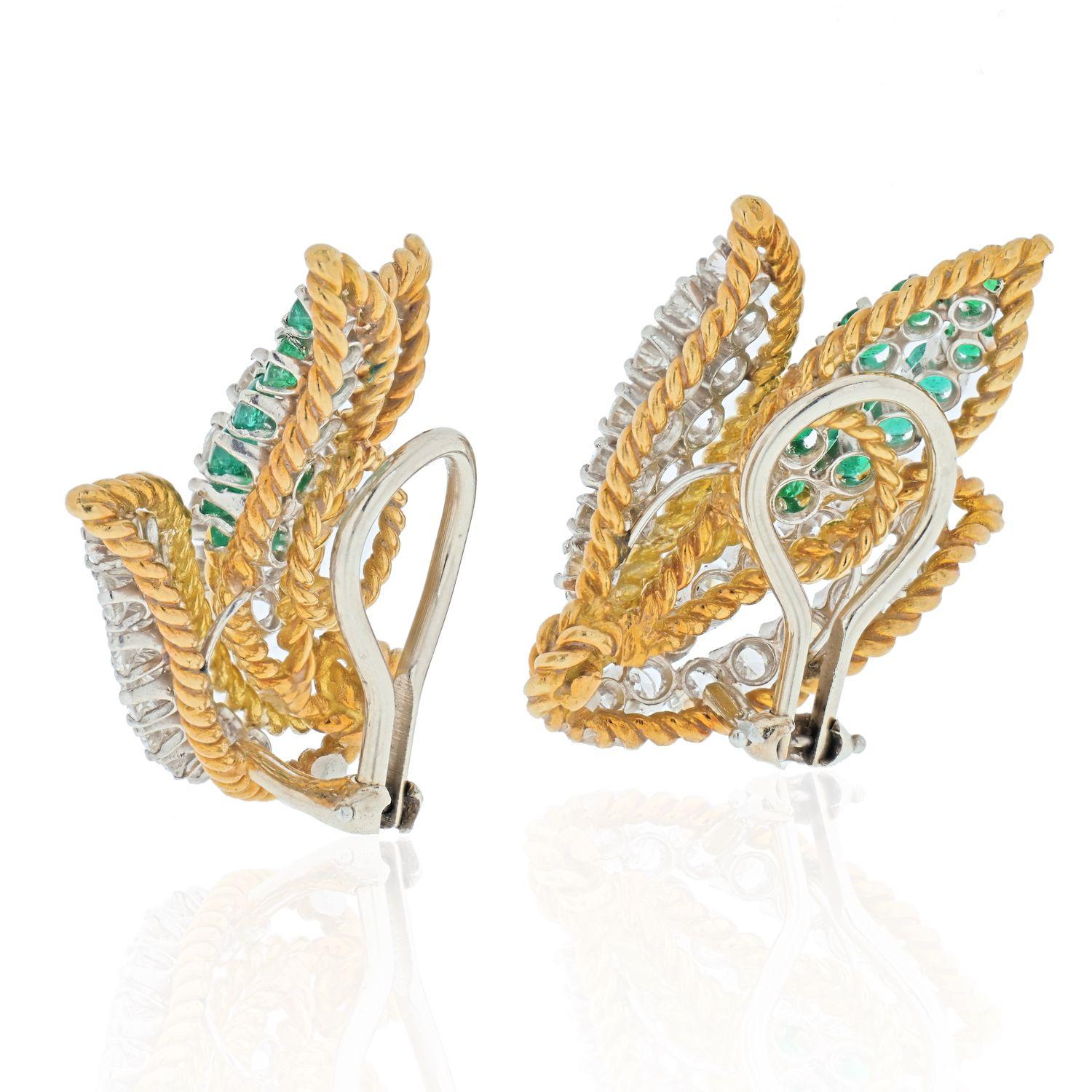 Modern Platinum & 18K Yellow Gold 3 Carats Diamond and Green Emeralds Earrings