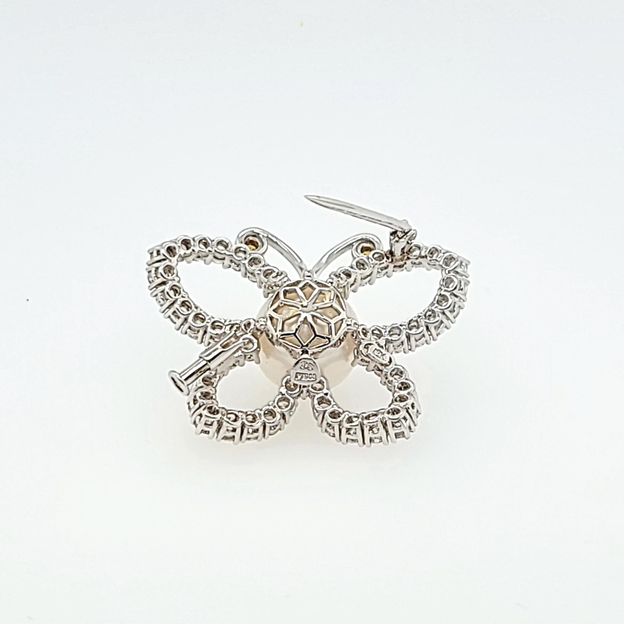 Round Cut Platinum and 18 Karat White Gold 3.20 Carat Diamond and Pearl Butterfly Brooch For Sale