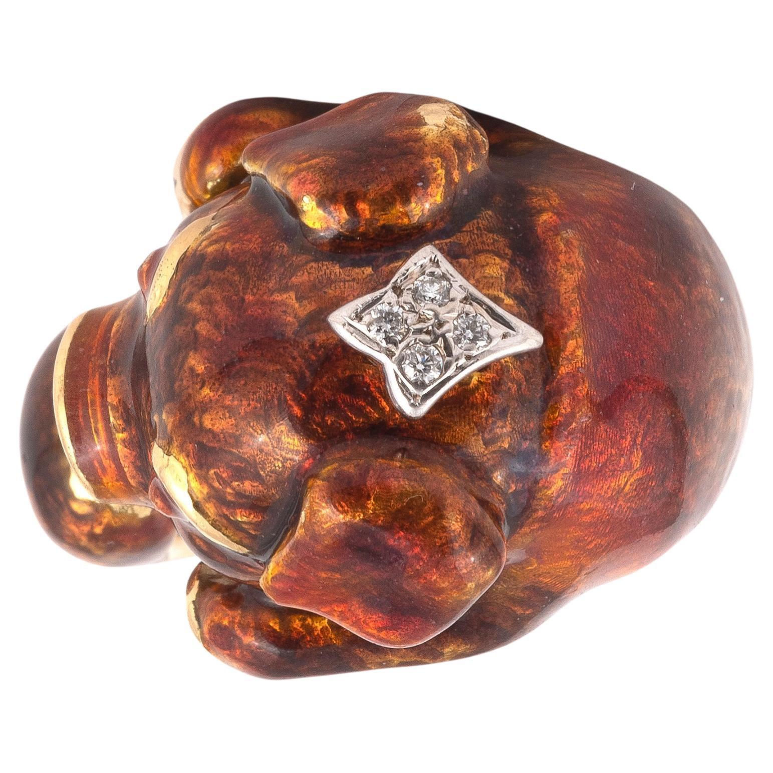 Lovely ring to start your David Webb collection with or to continue on building your David Webb animal zoo.
Size : 7
Weight: 27.4gr.

