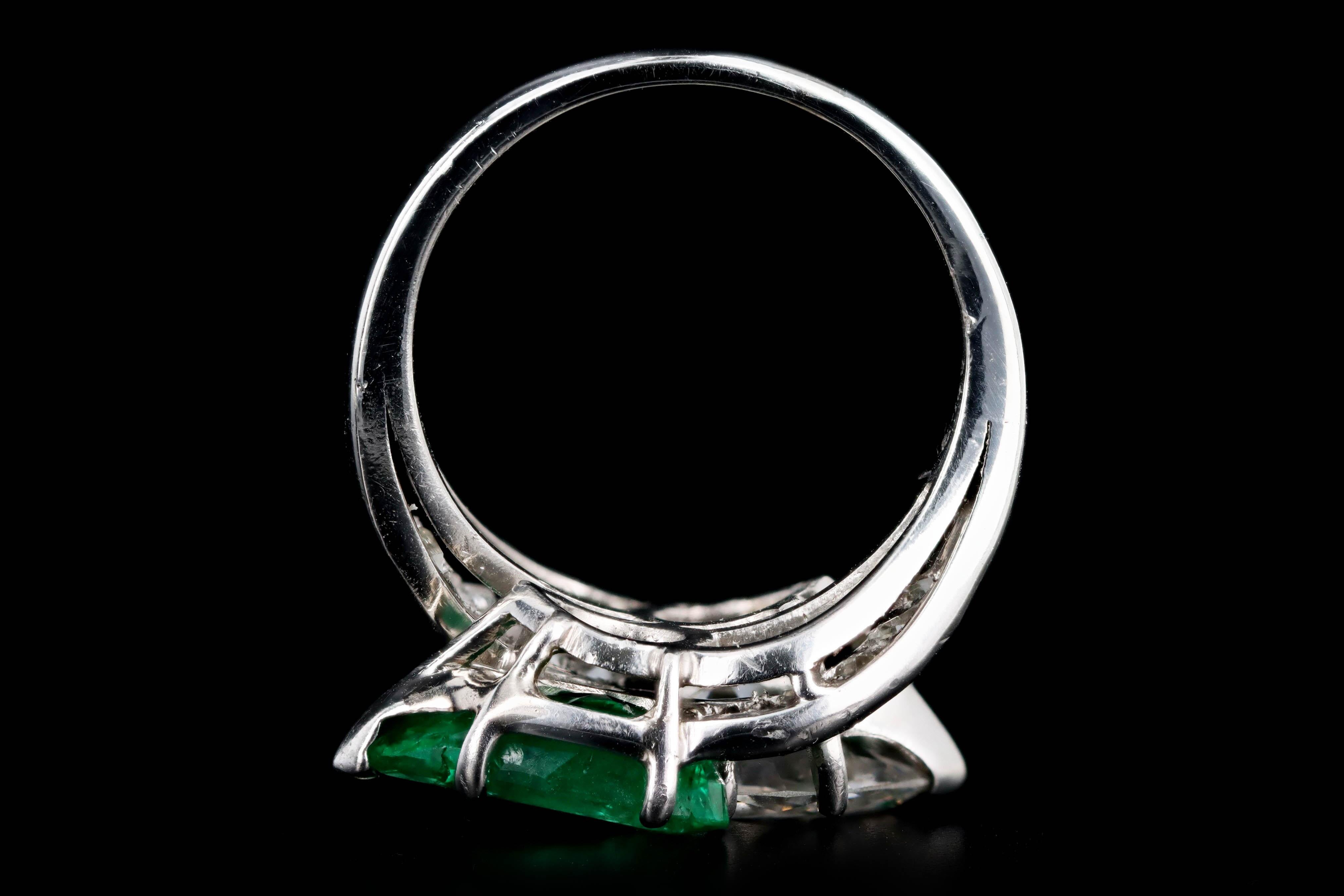 Pear Cut Platinum 1.91 Carat Pear Diamond & 1.5 Carat Natural Emerald Toi Et Moi Ring For Sale