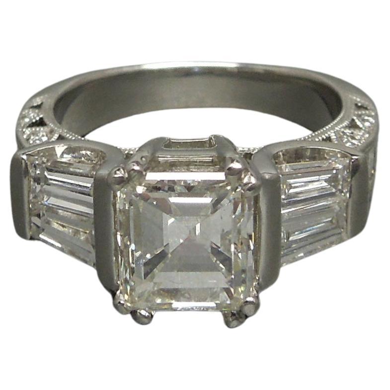 Bague en platine avec diamant taille Asscher de 1,92 carat
