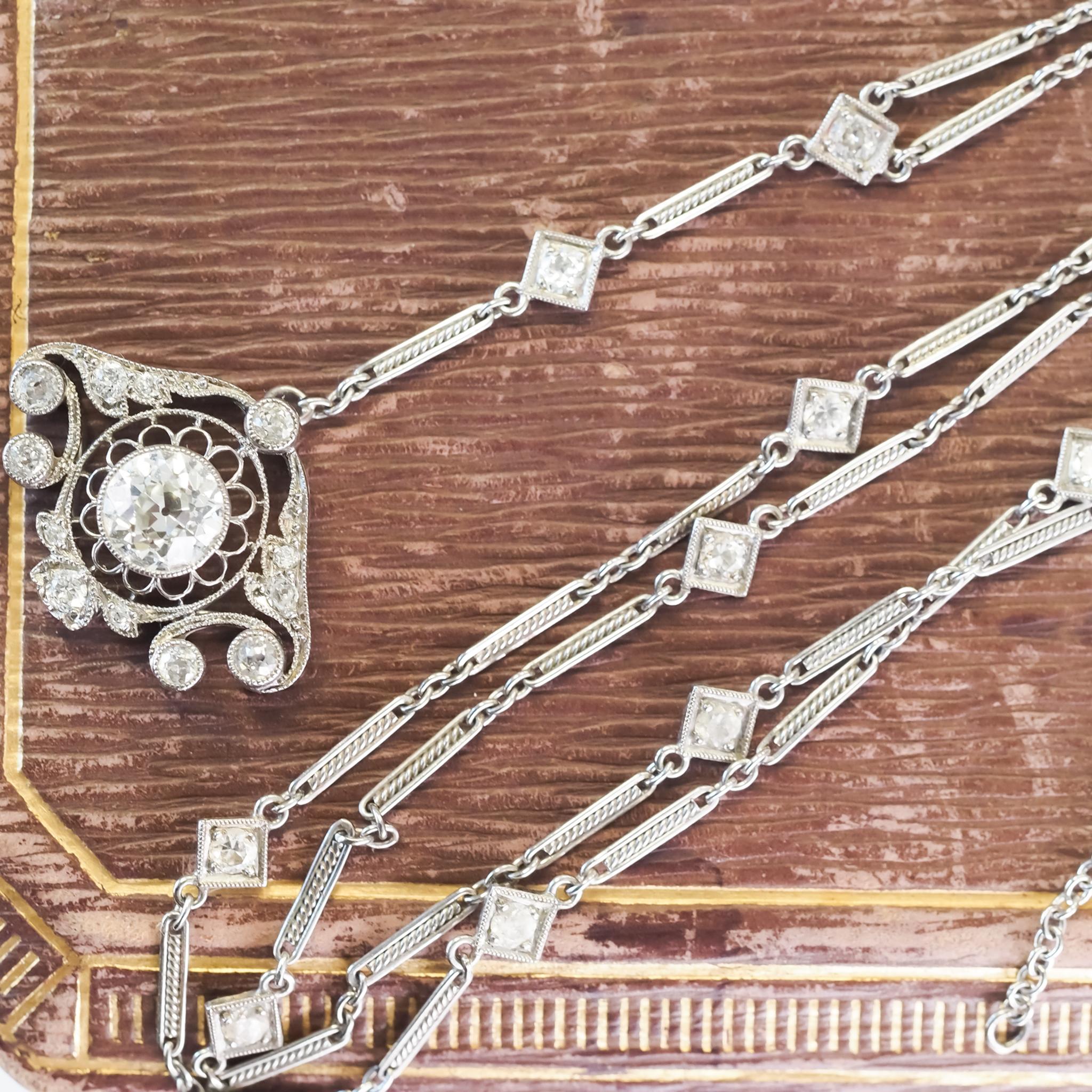 Diamants Art déco en platine des années 1920 au mètre 1,50 carat, taille vieille Europe 1