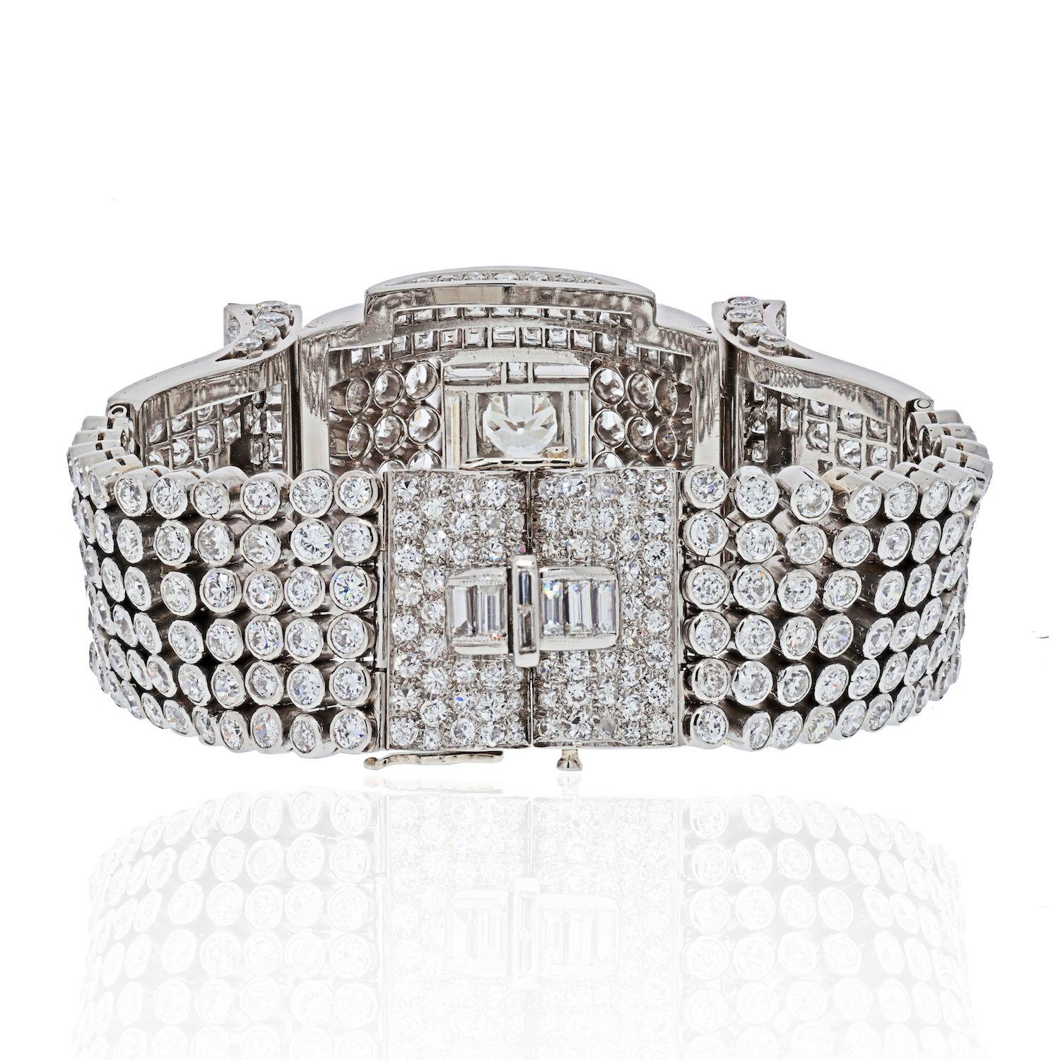 Round Cut Platinum 1930's Art Deco 60 Carat Diamond Bracelet For Sale