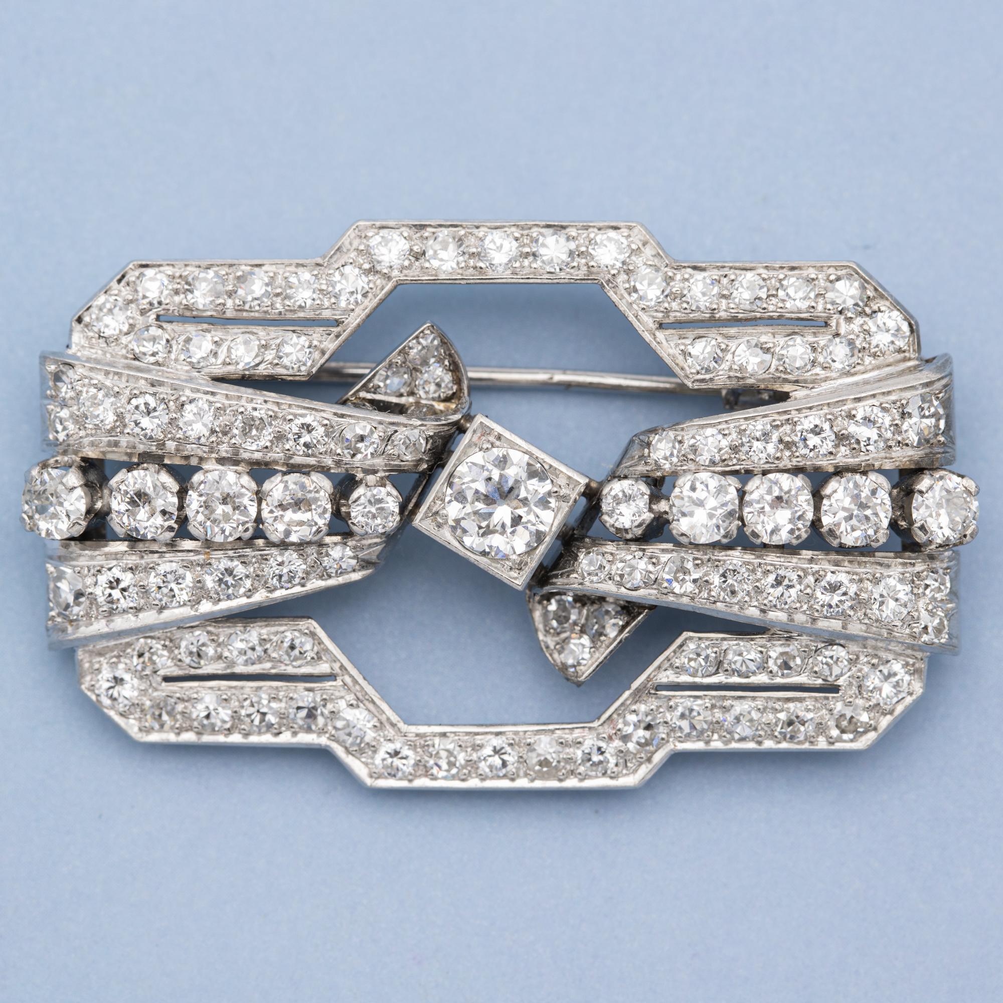 Broche Art déco, diamant 3,1 carats, taille ancienne, bijoux anciens, platine, 1930  en vente 3