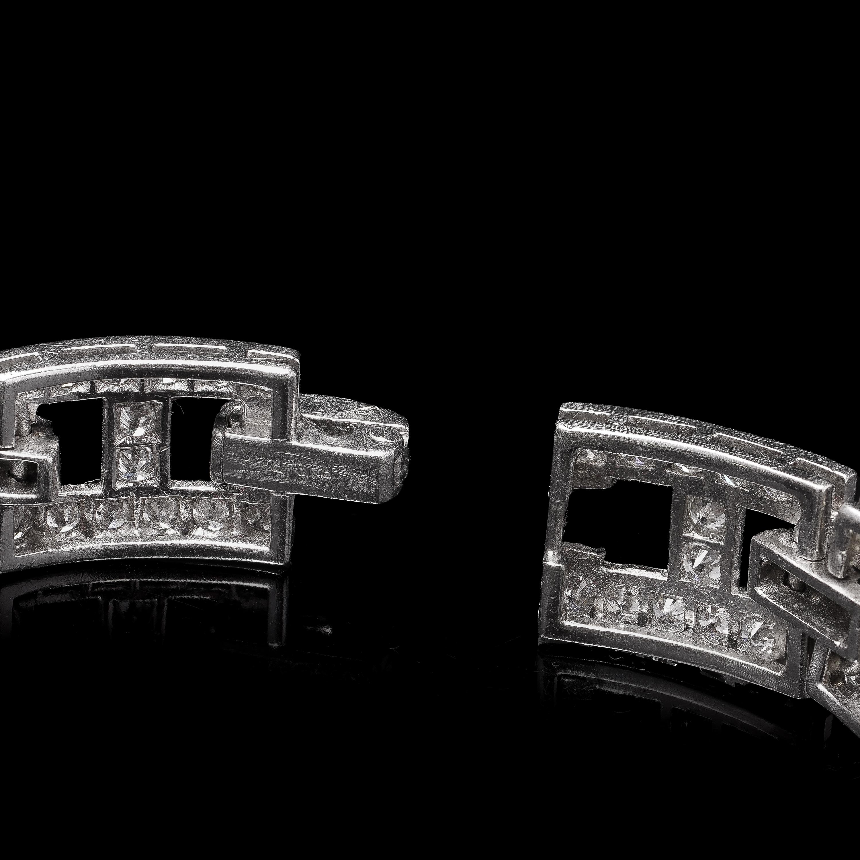 Platinum 1940s Diamond Bracelet with 9.21 Carats of Diamonds For Sale 4