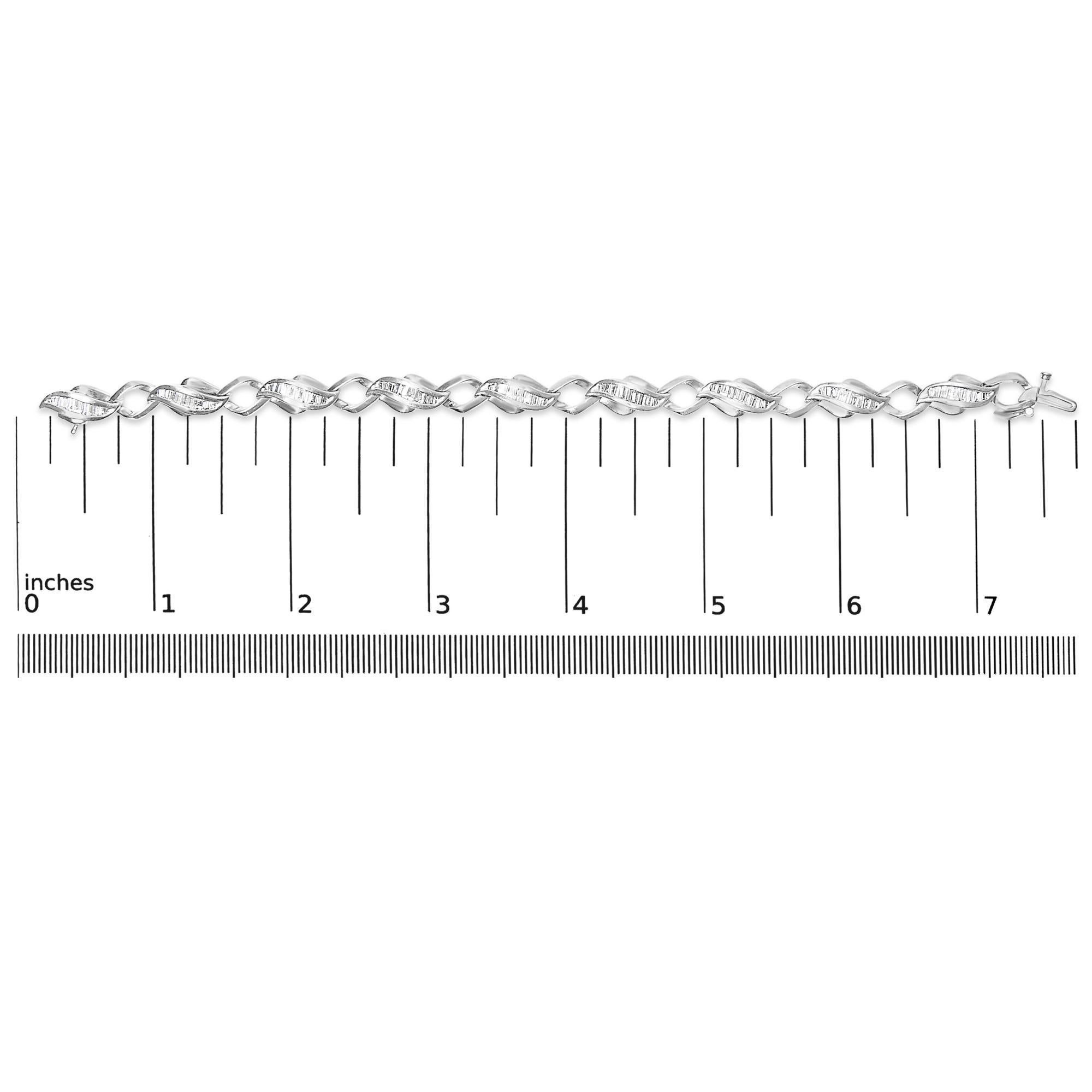 Platinum 2 1/5 Cttw Baguette Diamond Channel Link Bracelet In New Condition For Sale In New York, NY