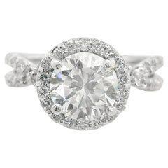 Verlobungsring aus Platin mit 2+ Karat Diamanten