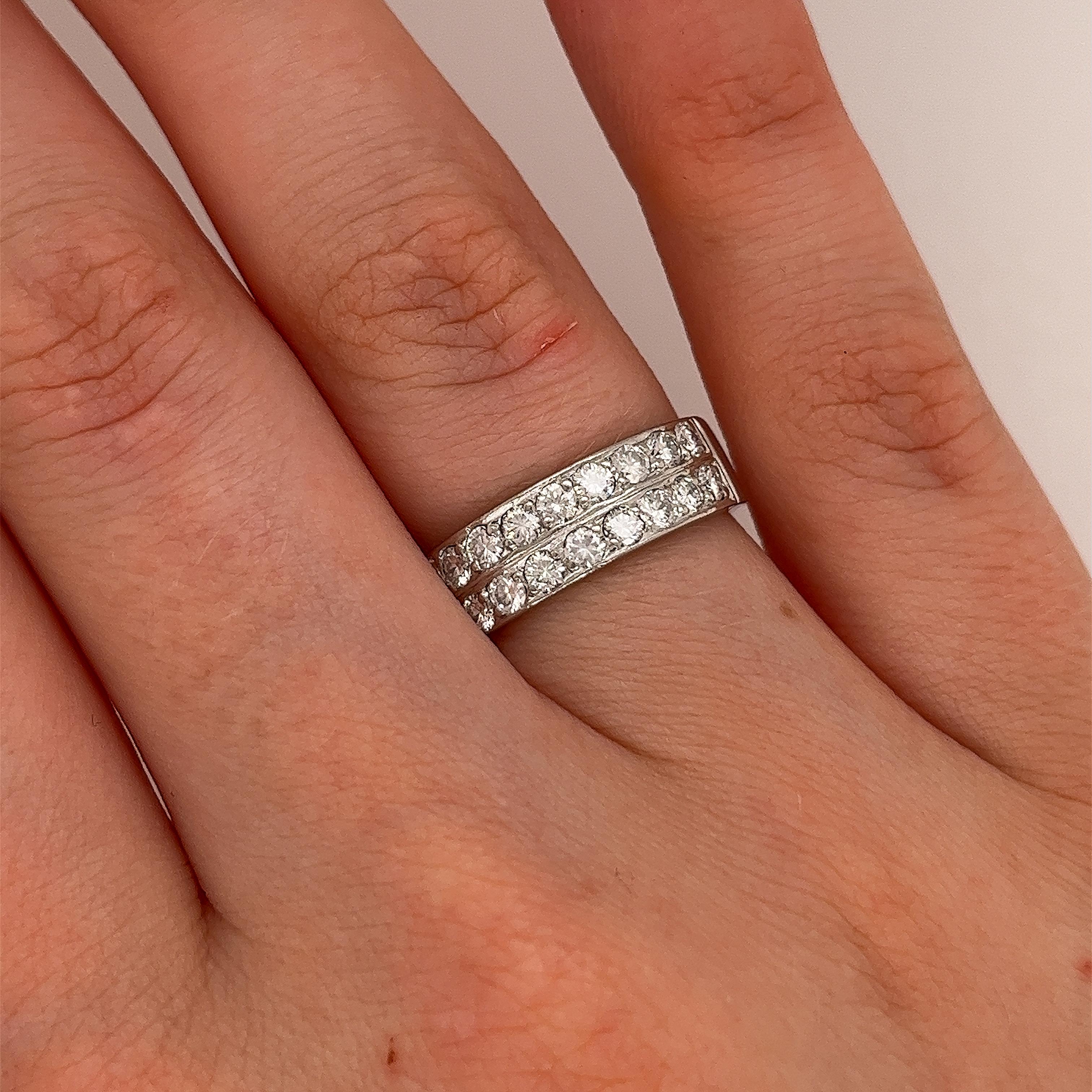 Enhance your jewellery collection with this stunning platinum 
2-row diamond ring, featuring 0.50 carats of dazzling round brilliant cut 
diamonds. This elegant piece combines the enduring beauty of platinum 
with the timeless sparkle of diamonds,
