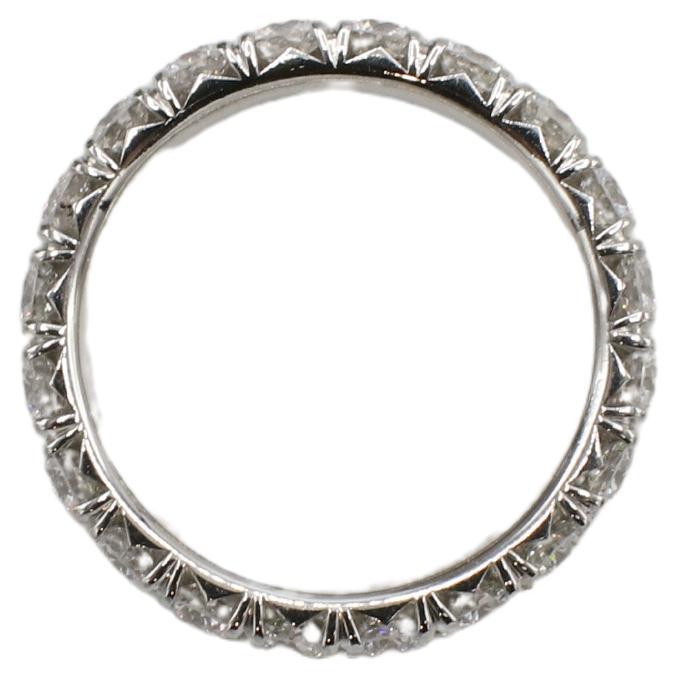 Modern Platinum 2.00 Carat Natural Round Diamond Eternity Band Ring For Sale
