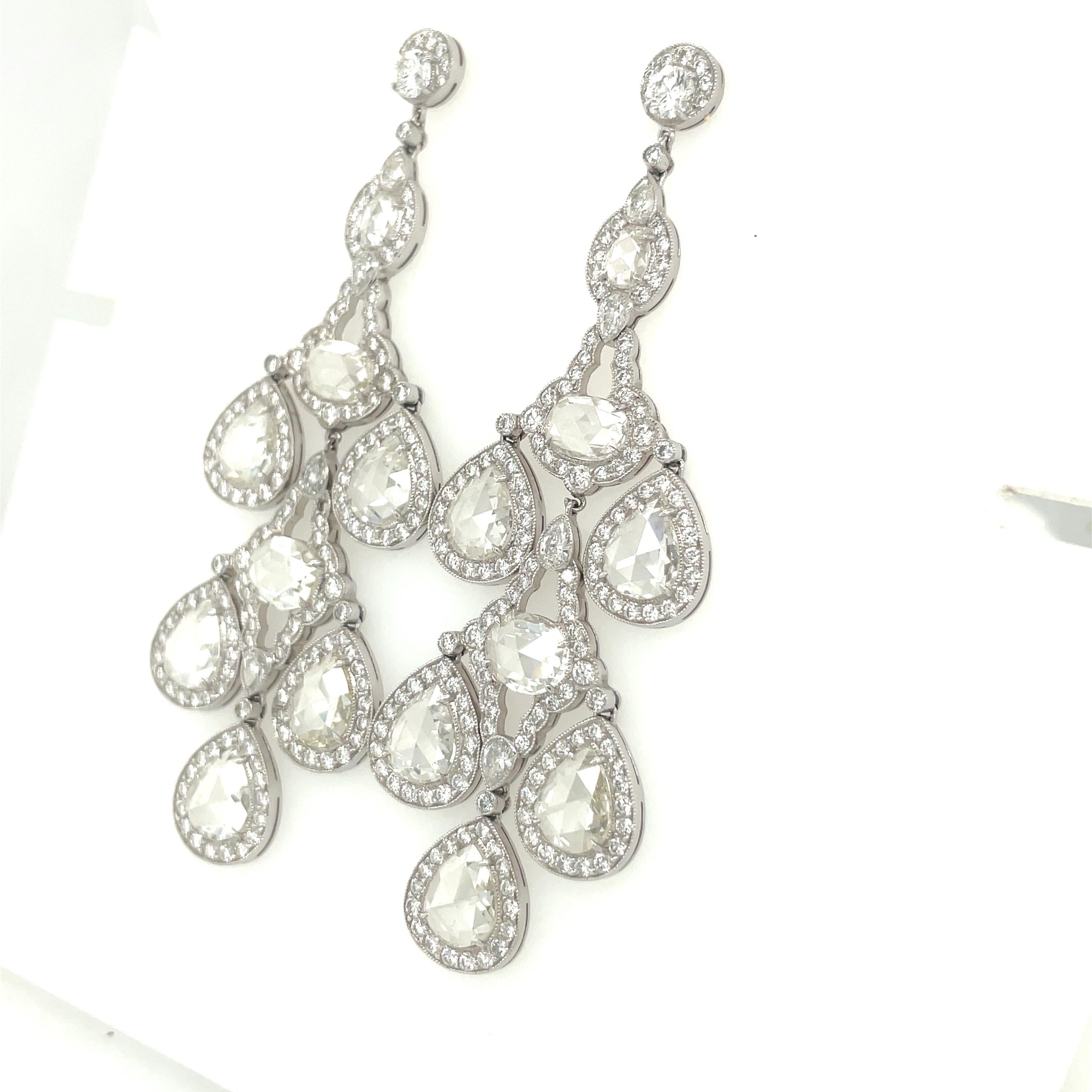 20,54 Karat Diamant-Kronleuchter-Ohrringe mit birnenförmigen und ovalen Diamanten im Rosenschliff im Zustand „Neu“ im Angebot in New York, NY