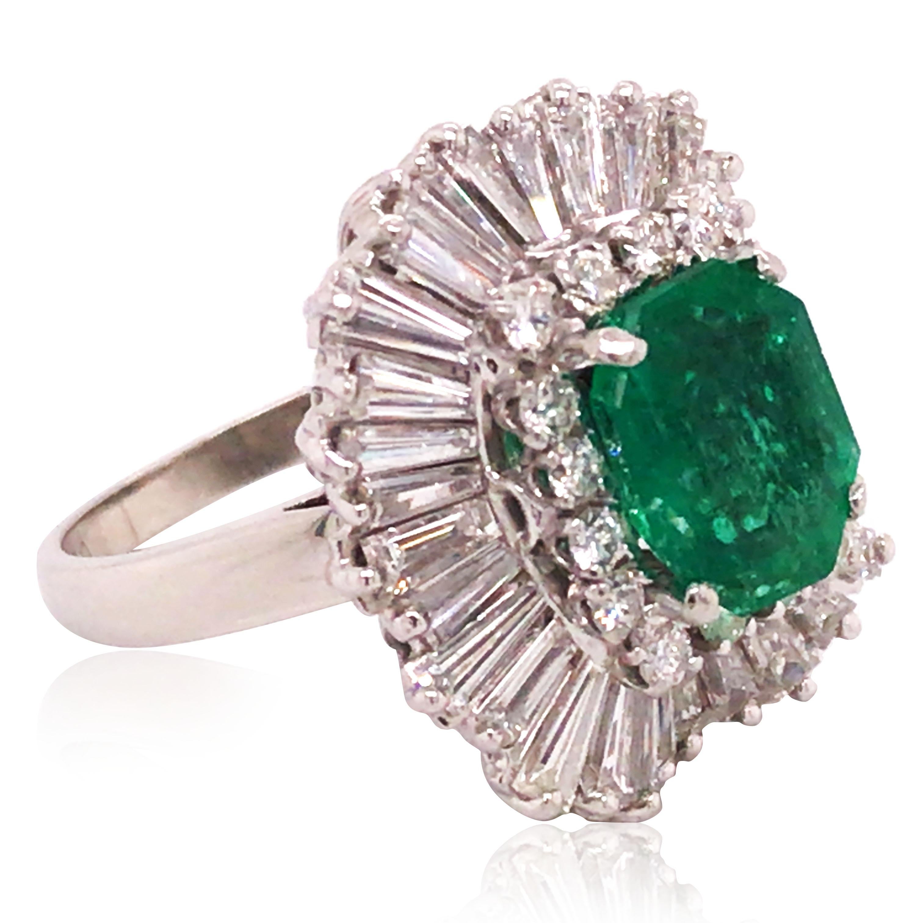 Round Cut Platinum 2.08ct Colombia Emerald Diamond Ballerina Ring, AGL For Sale