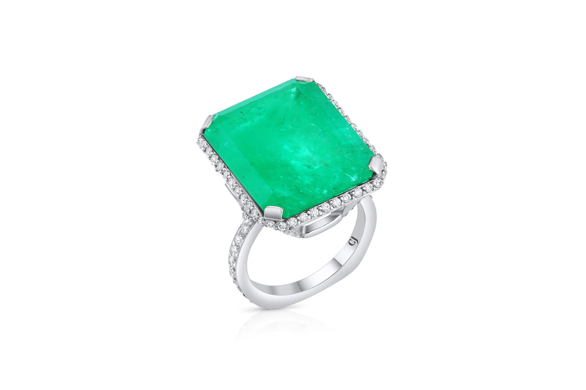 Women's Platinum 21.49 Carat Colombia Emerald Cut Emerald Diamond Ring For Sale