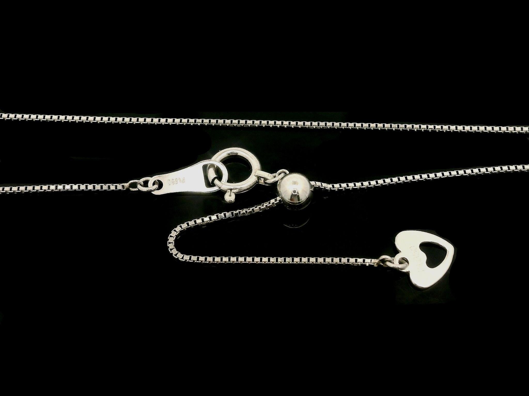 Platino 2.29ctw Tsavorite Diamond Long Drop Lariat Pendant Collar Ajustable Corte oval en venta