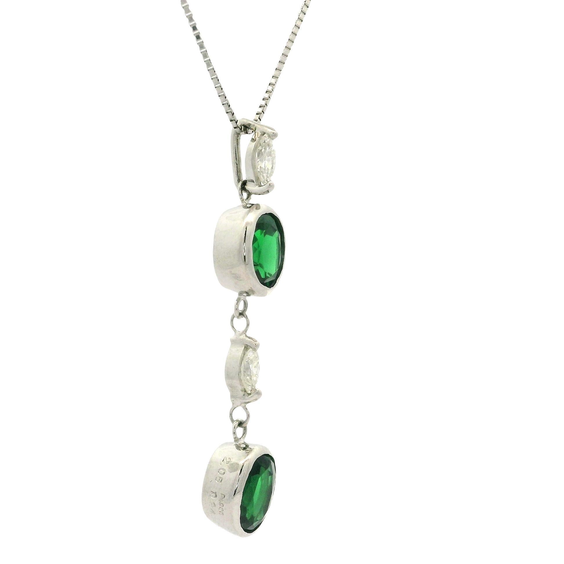 De las mujeres Platino 2.29ctw Tsavorite Diamond Long Drop Lariat Pendant Collar Ajustable en venta