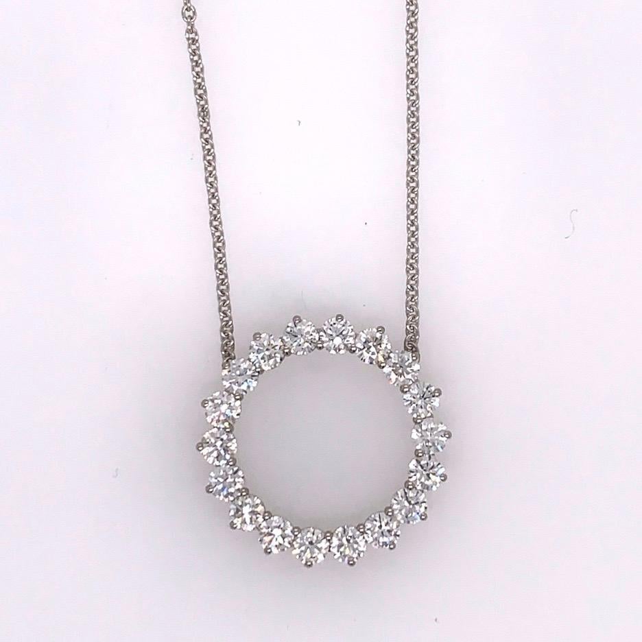 Platinum 2.32 Carat Natural Colorless Round Brilliant Diamond Modern Pendant For Sale 1