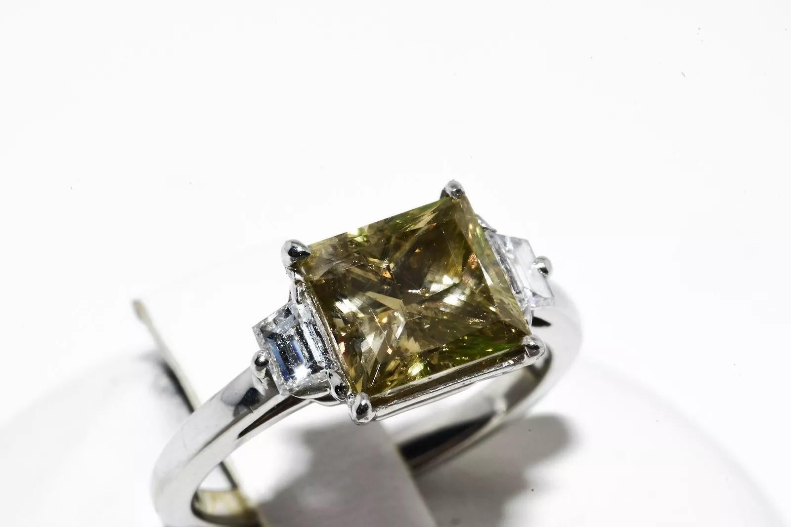 Trapezoid Cut Platinum 2.36 TW Natural Cognac & White Diamond 3 Stone Engagement Ring For Sale