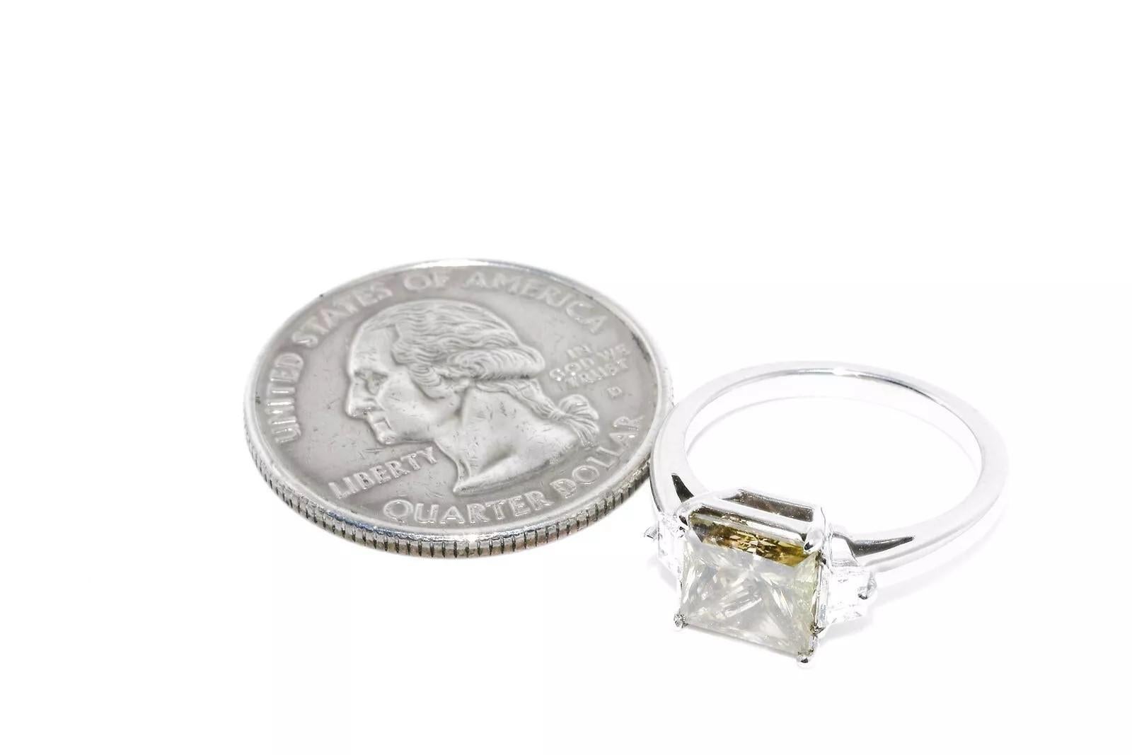 Platinum 2.36 TW Natural Cognac & White Diamond 3 Stone Engagement Ring In New Condition For Sale In Laguna Beach, CA