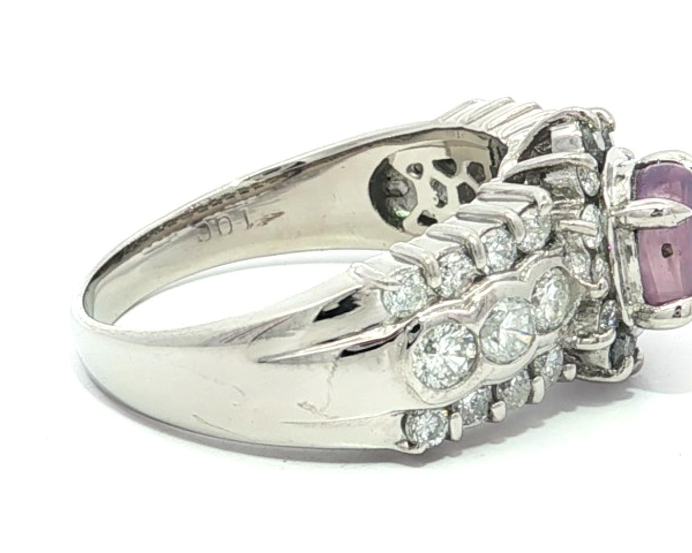 Anello in platino con zaffiro viola a stella cabochon e diamante a 3 file da 2,3 carati in vendita 8