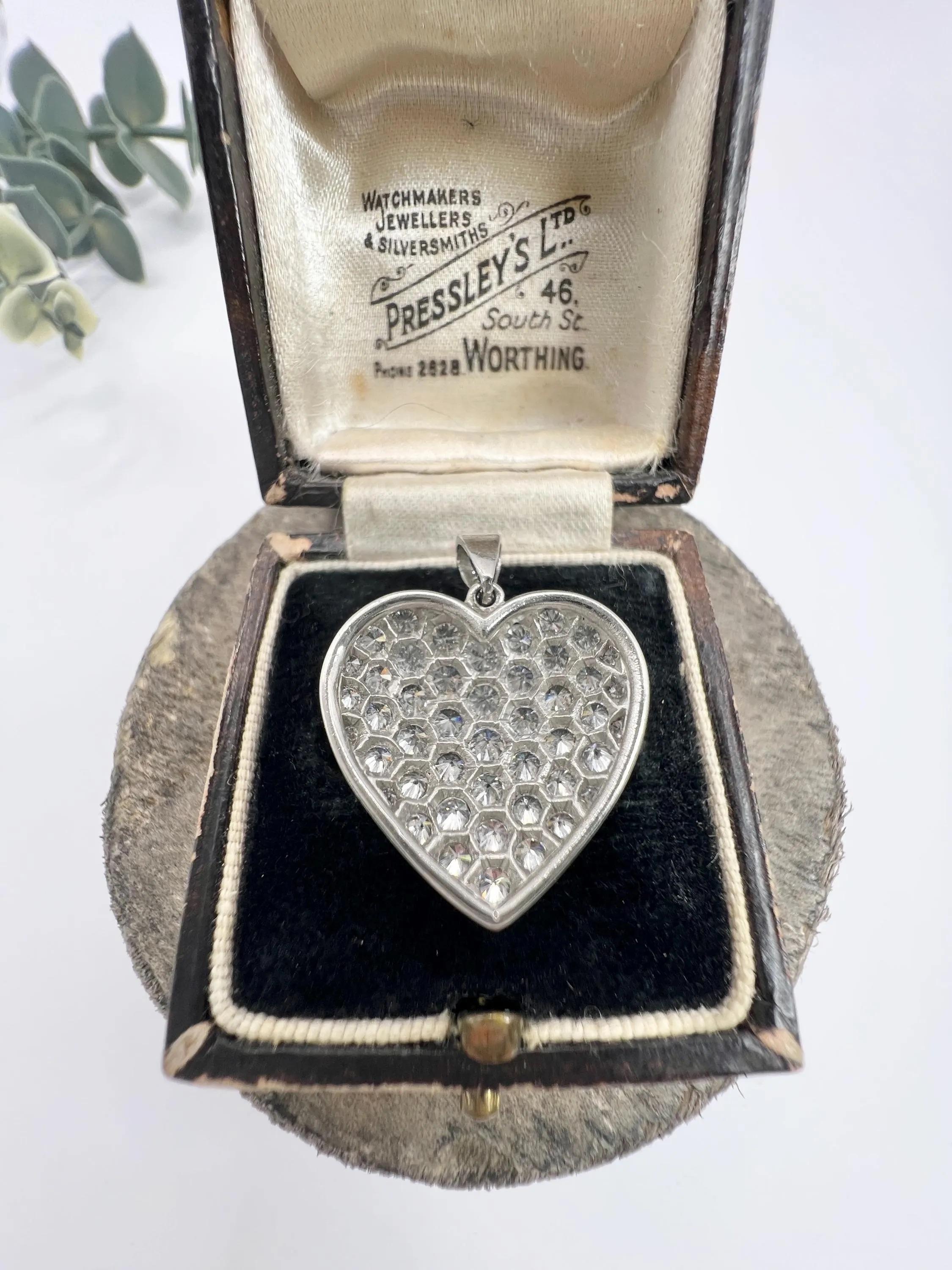 Brilliant Cut Platinum 2.40 Carat Diamond Pave Heart Pendant For Sale