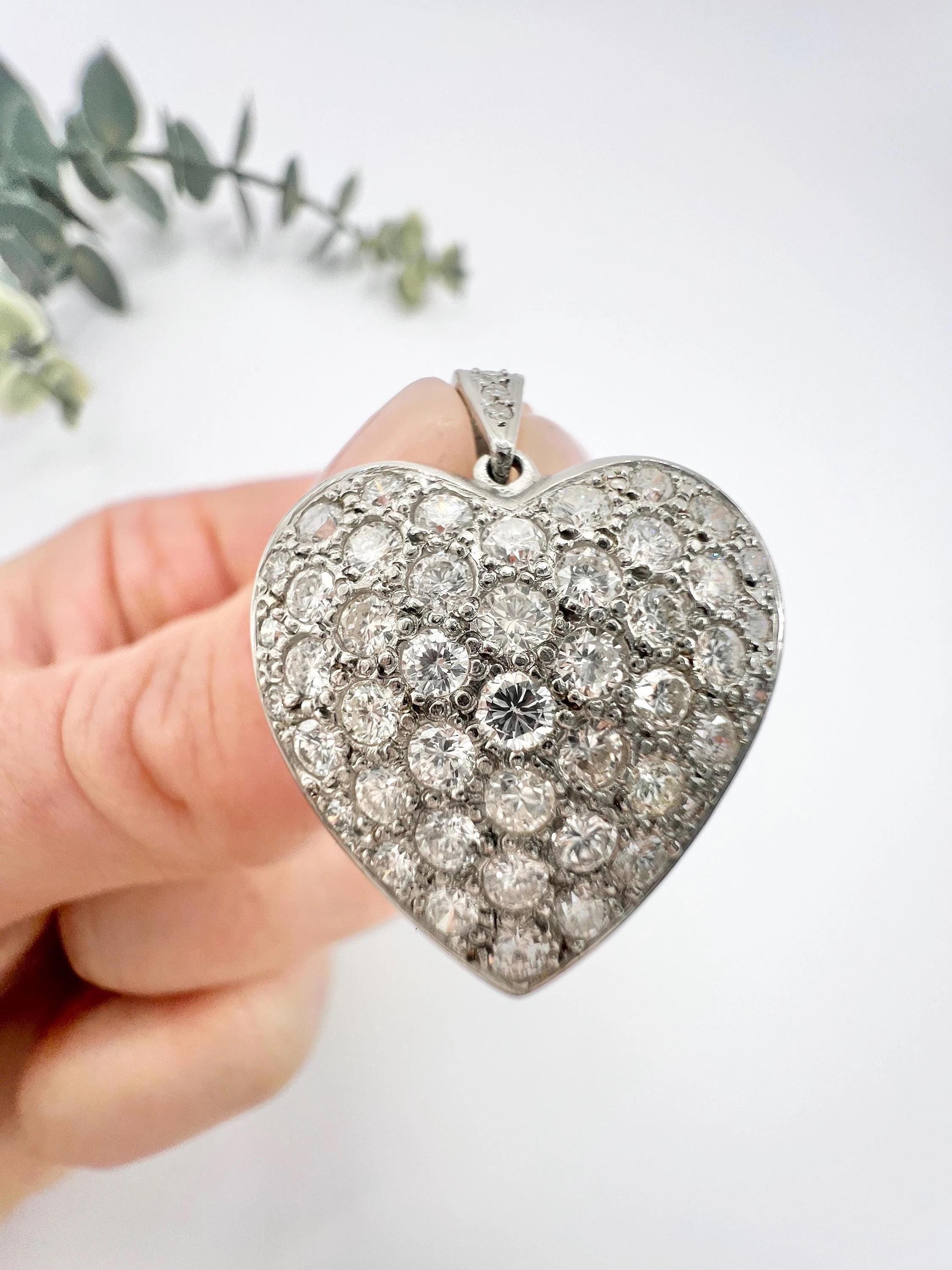 Women's or Men's Platinum 2.40 Carat Diamond Pave Heart Pendant For Sale