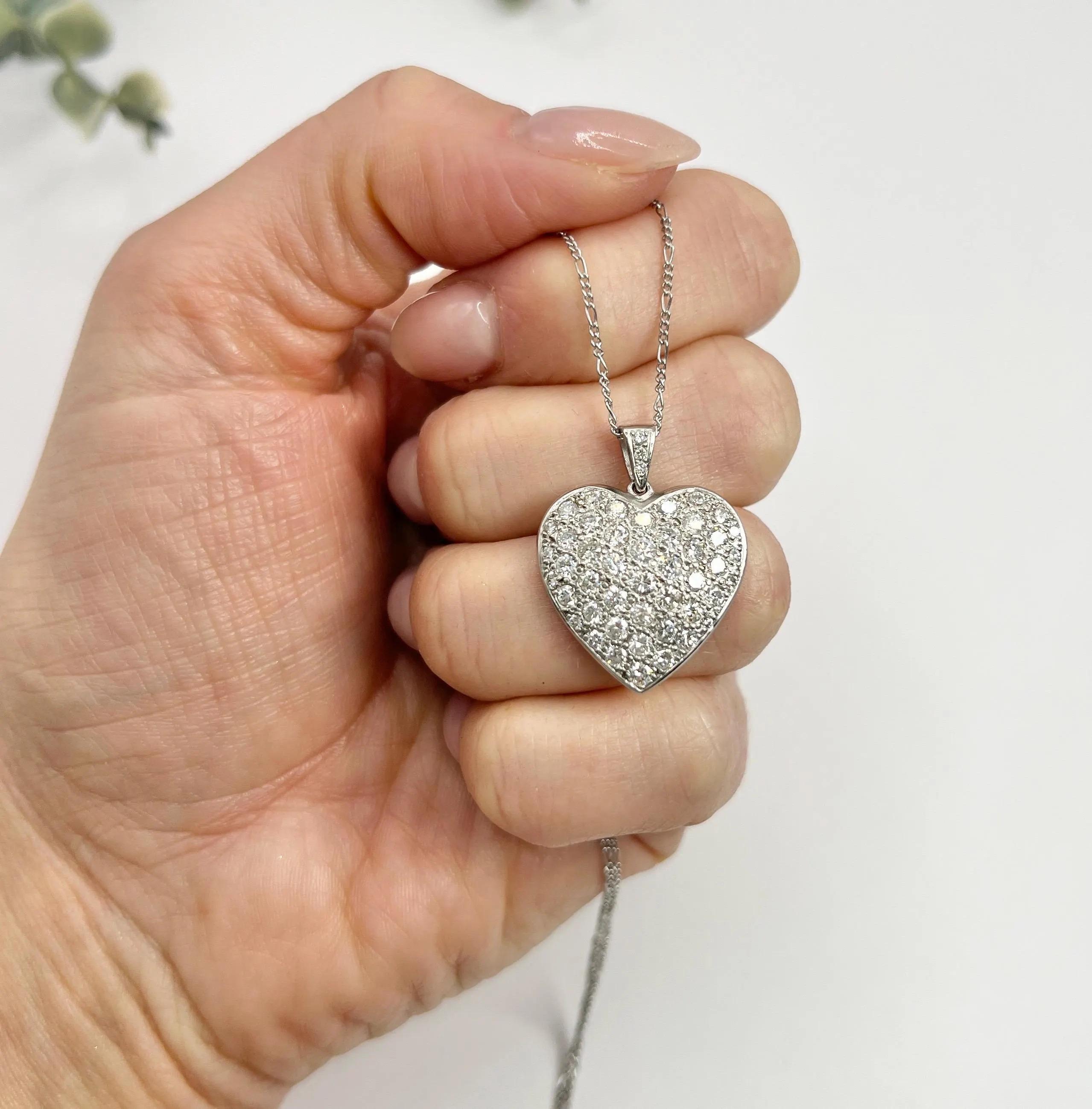 Platinum 2.40 Carat Diamond Pave Heart Pendant For Sale 1