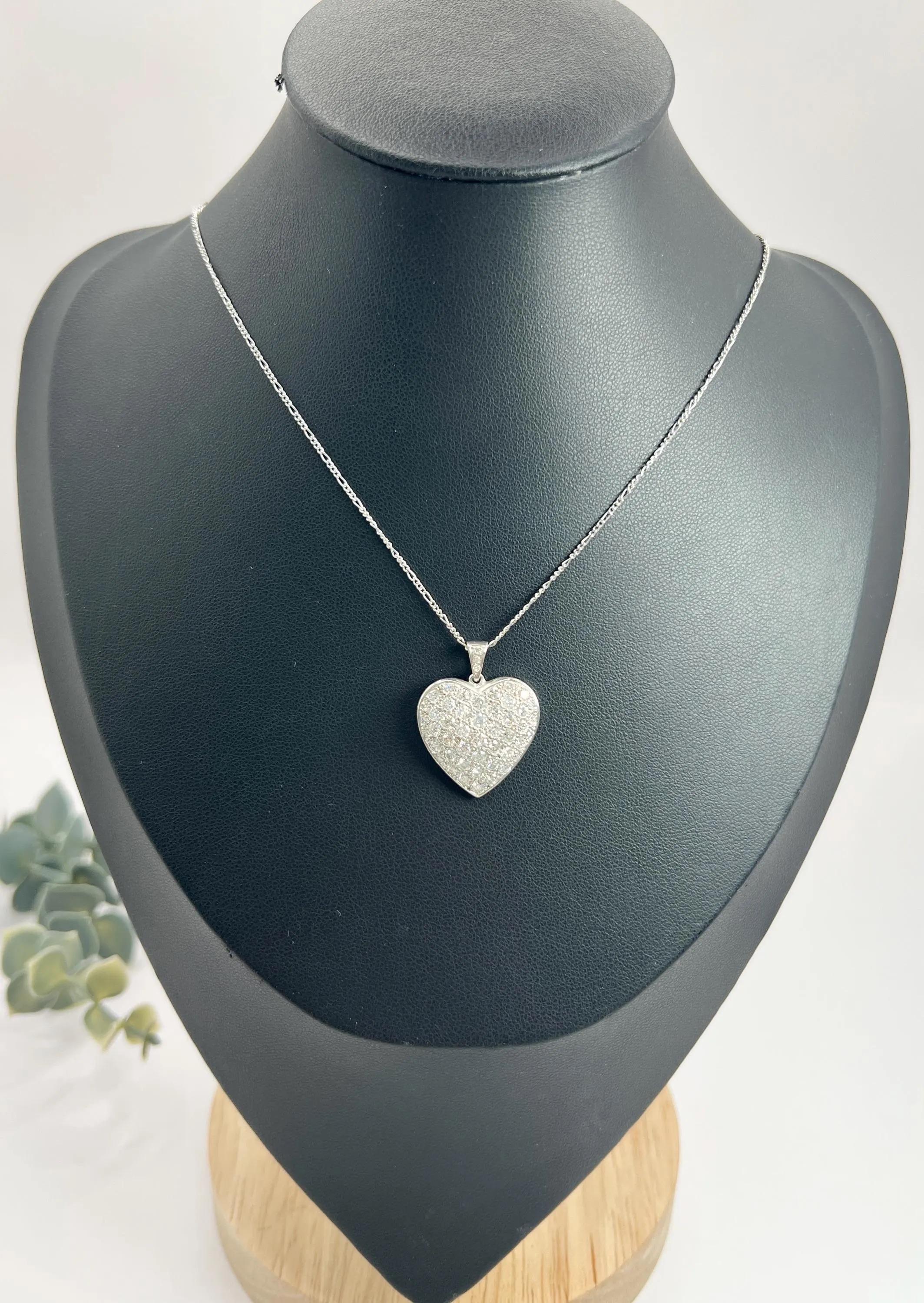 Platinum 2.40 Carat Diamond Pave Heart Pendant For Sale 3