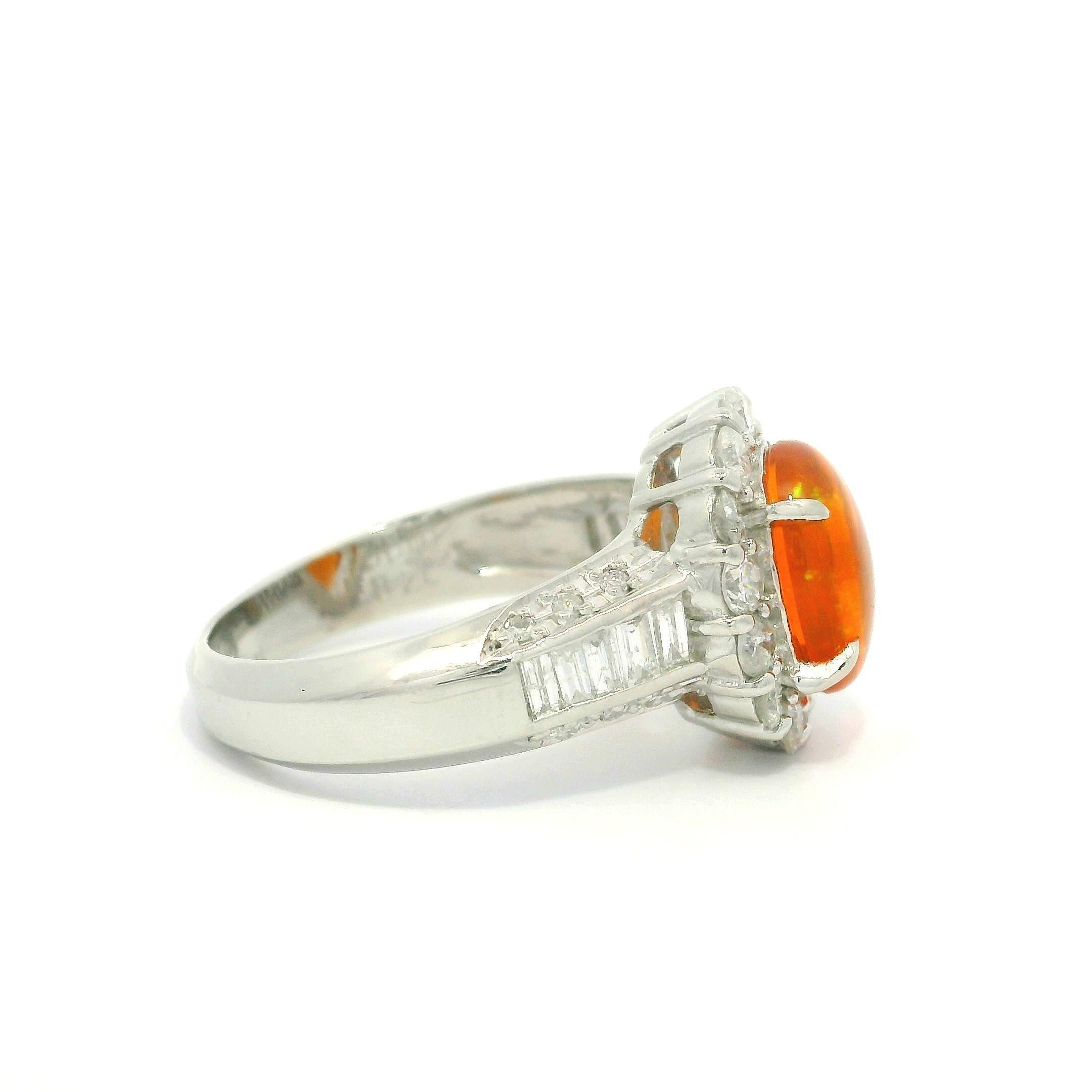 Bague moderne en platine, opale orange ovale Jelly Opal Bageutte et diamant rond 2,48 carats en vente 6