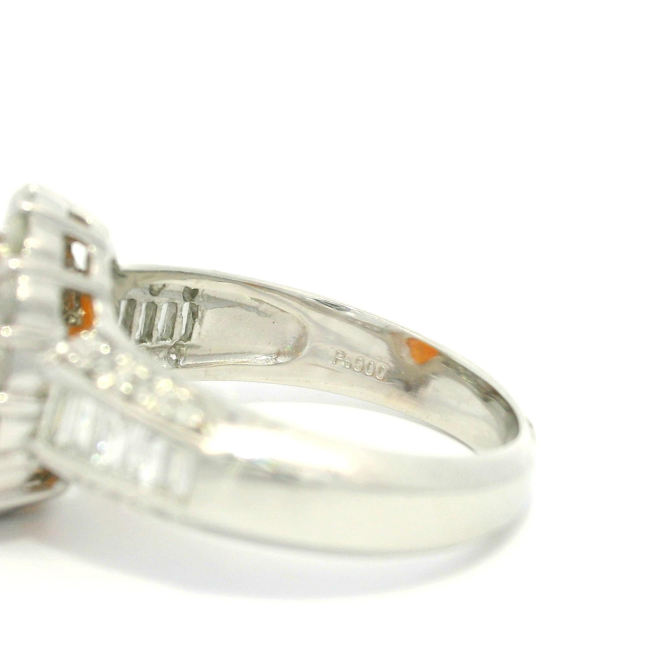 Bague moderne en platine, opale orange ovale Jelly Opal Bageutte et diamant rond 2,48 carats en vente 3