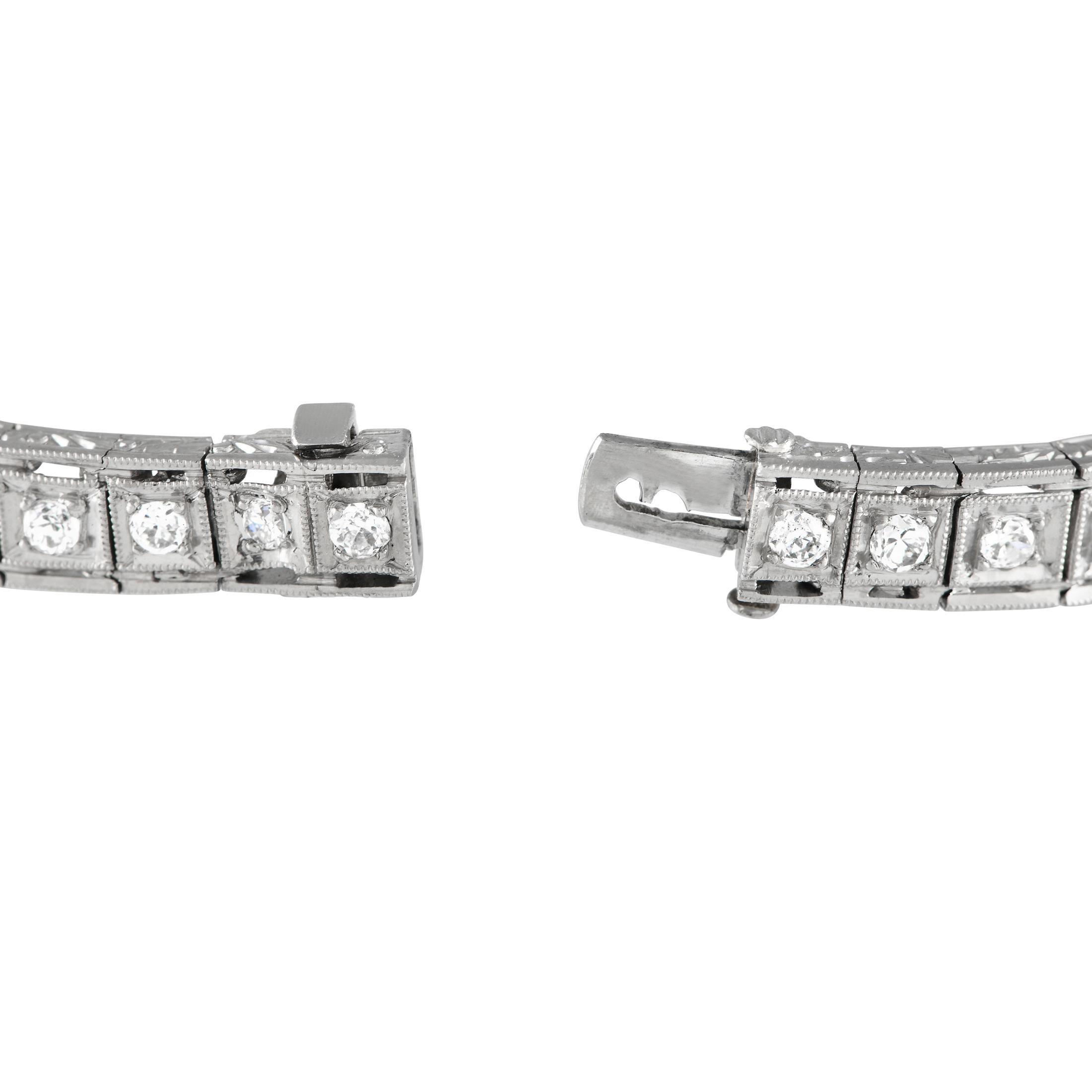 Round Cut Platinum 2.50ct Diamond and Emerald Art Deco Bracelet MF10-012924 For Sale