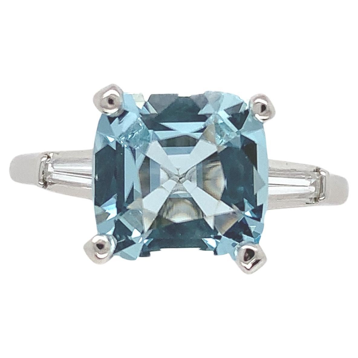 Platinum 2.51 carat Cushion Cut Aquamarine Ring with Diamond Baguettes For Sale