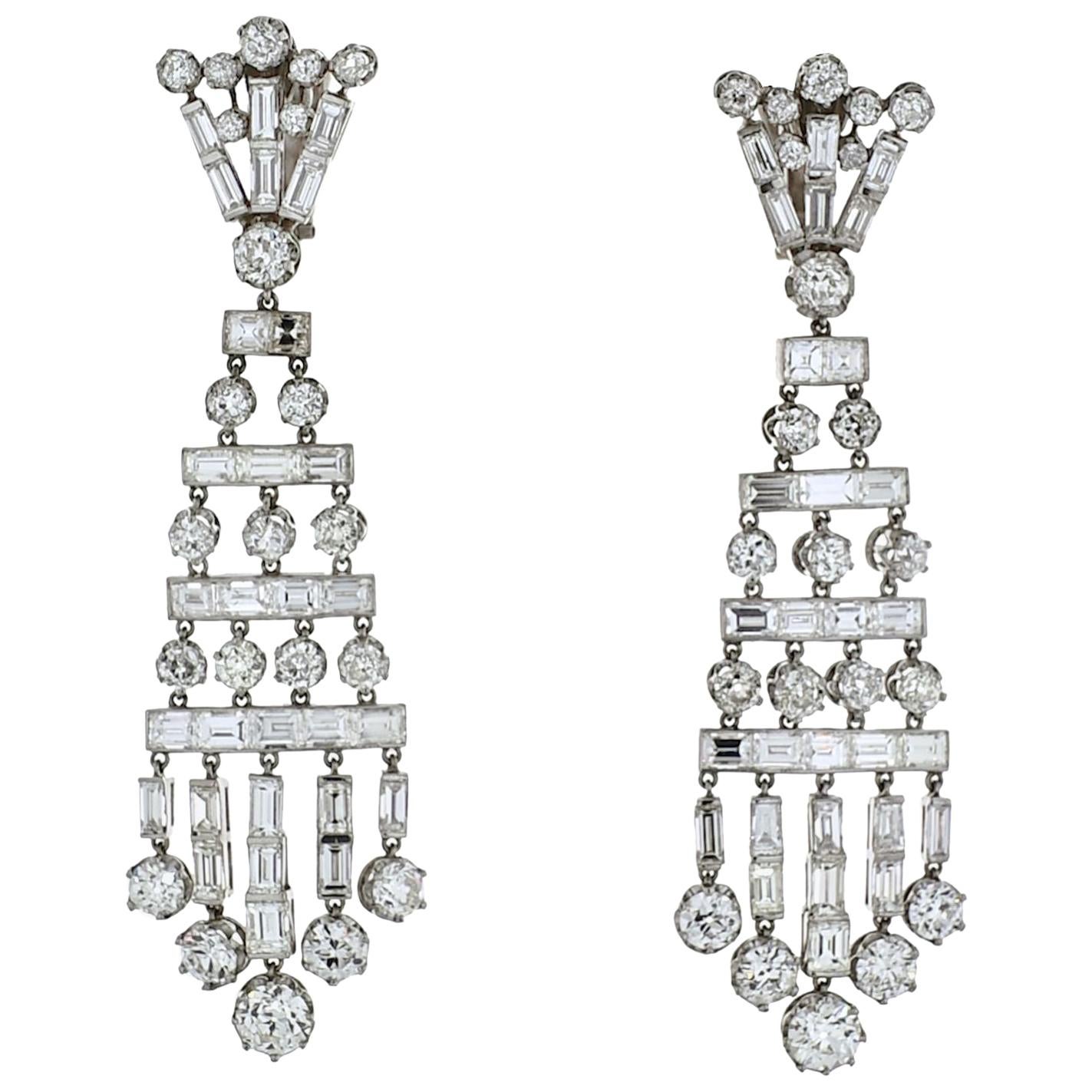 Platinum 26.50 Carat Chandelier Hanging Old Cut Diamond Earrings