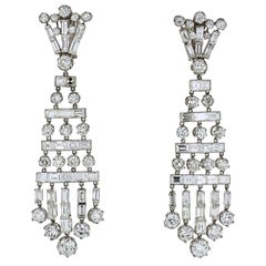 Platin 26,50 Karat Chandelier-Ohrringe mit Diamanten im Altschliff